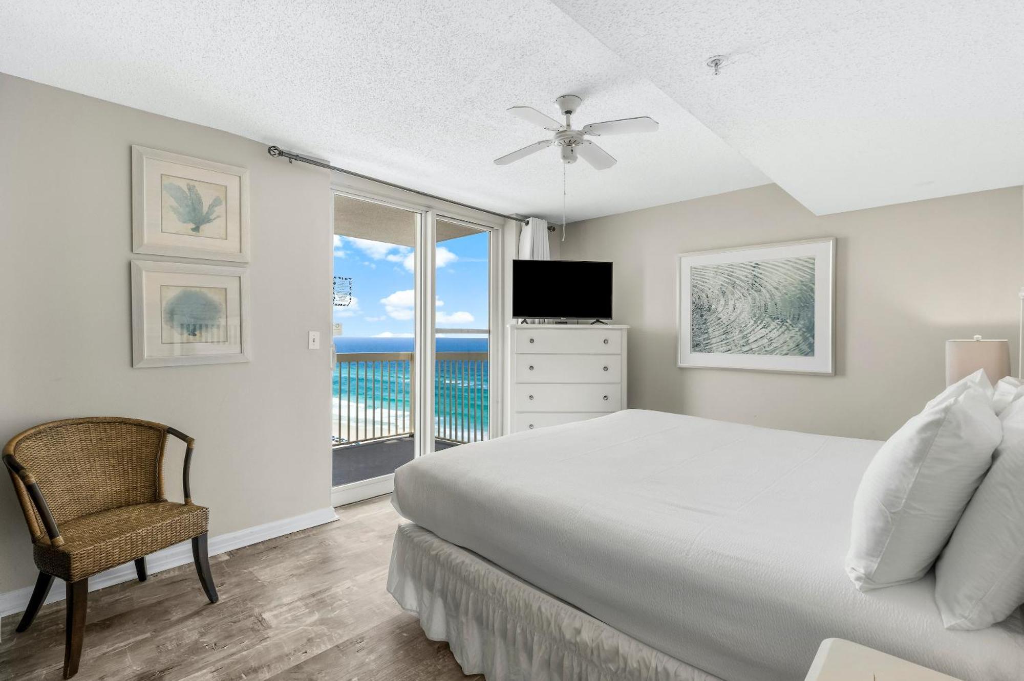 Pelican By Panhandle Getaways Apartment