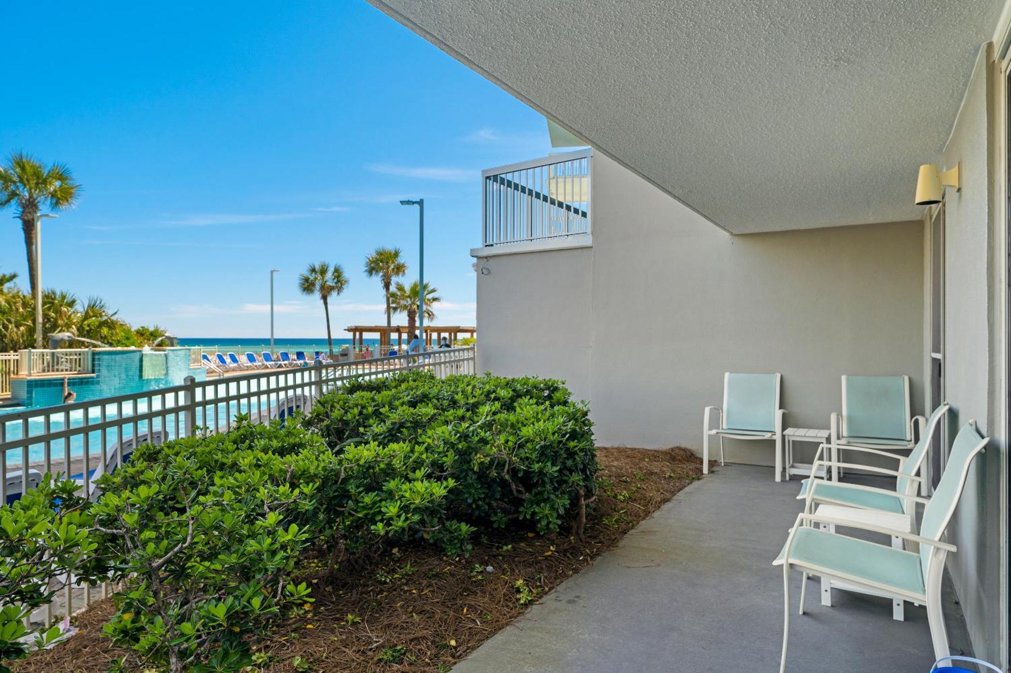 Pelican By Panhandle Getaways