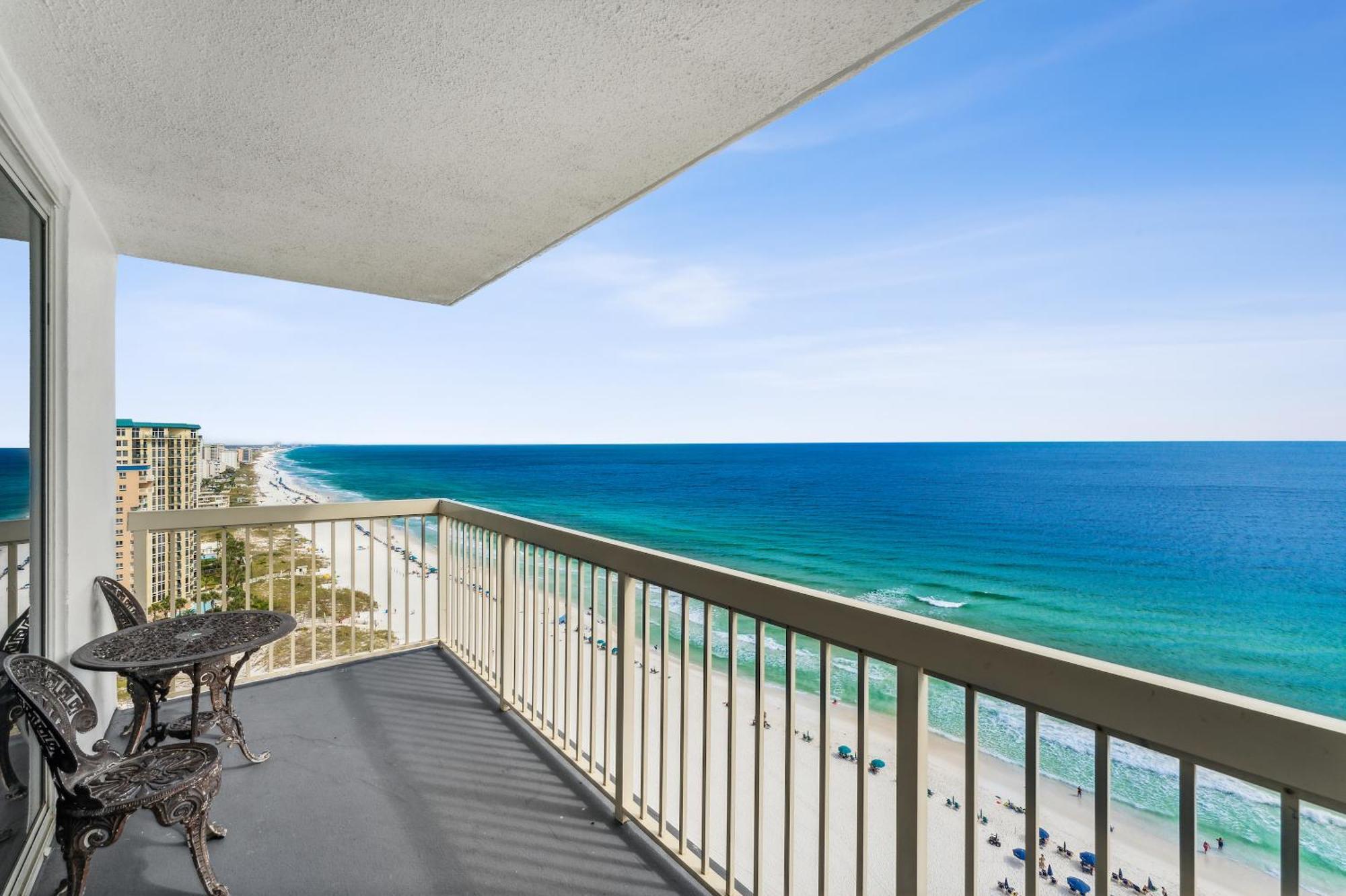 Pelican By Panhandle Getaways