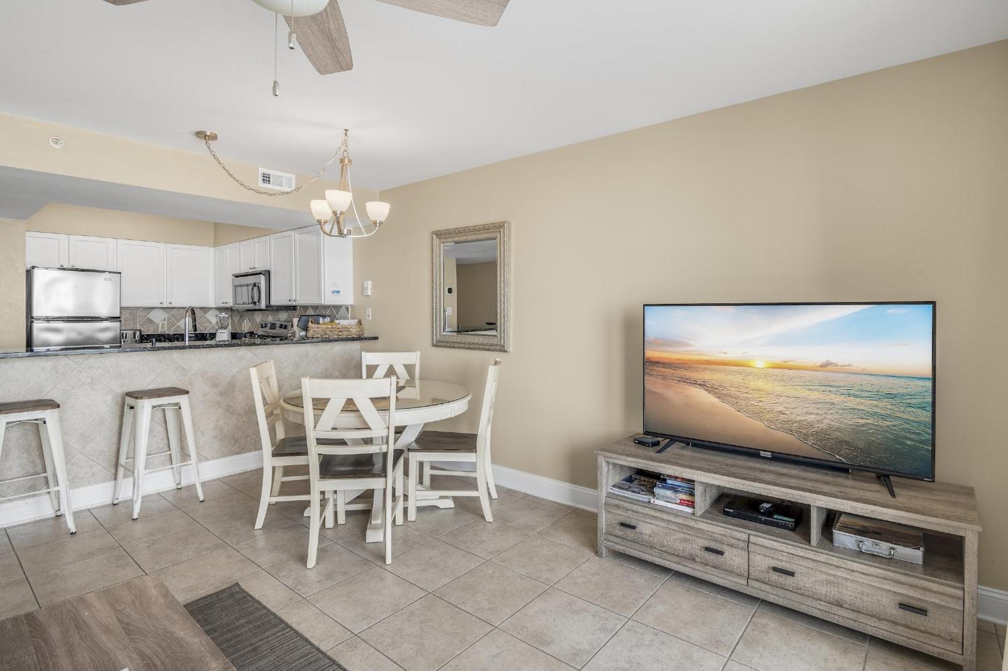 Pelican Apartment Destin