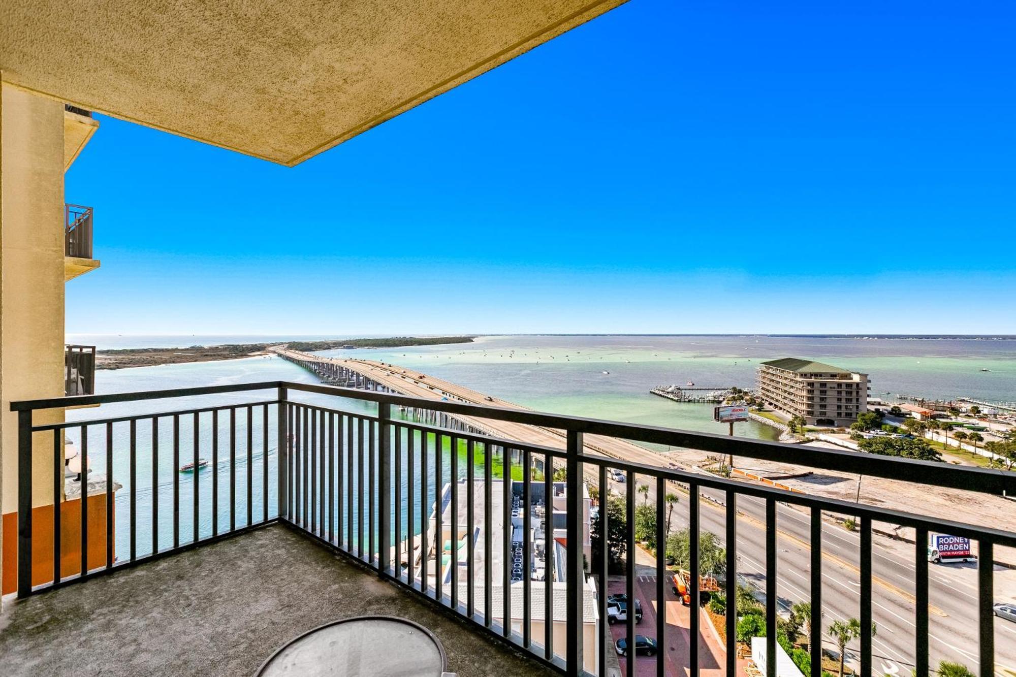 Holiday home Emerald Grande