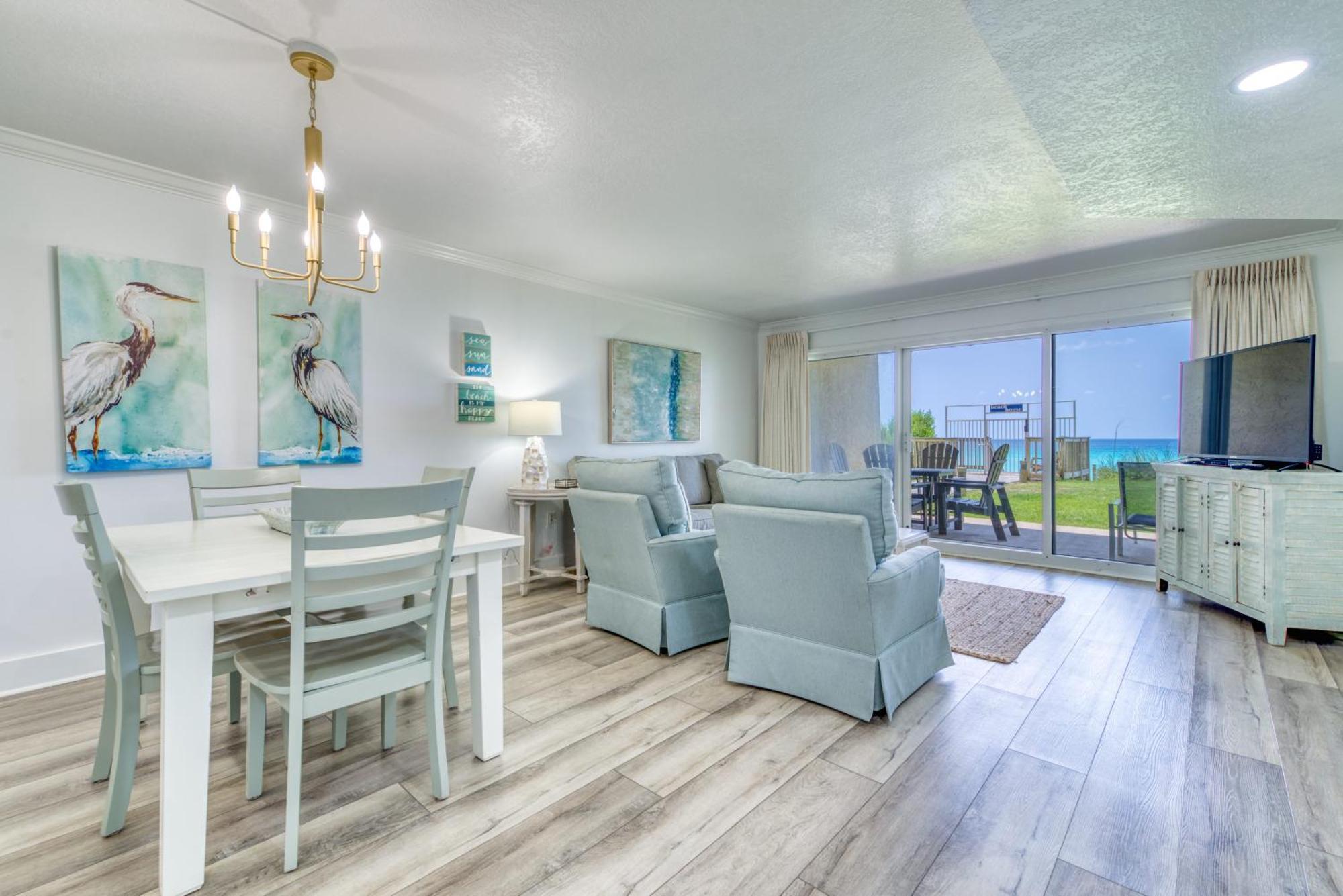 House B105 - Beachfront With Pool, Wifi, & Service