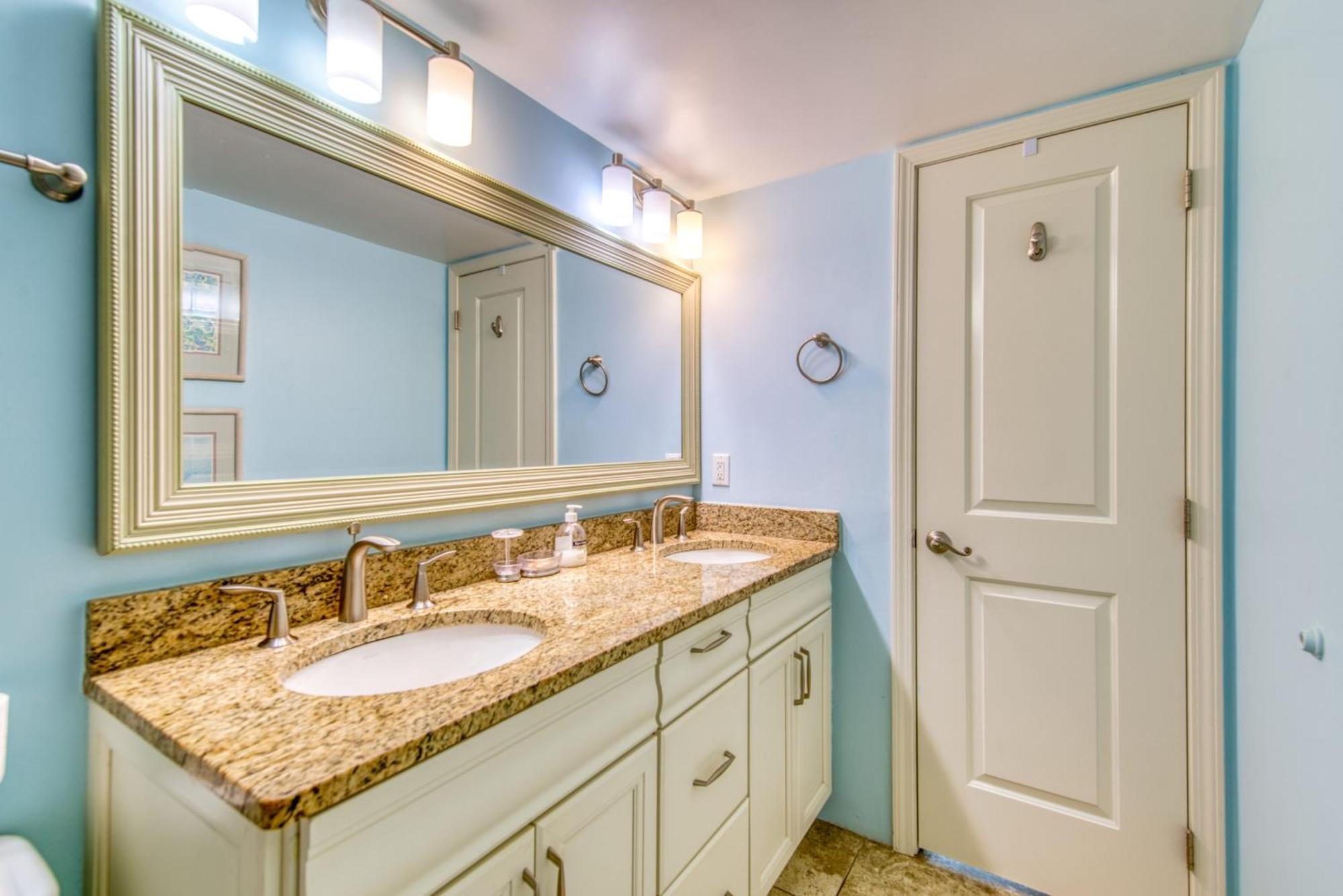 House C204 - Beachfront With Pool, Wifi, & Service * Destin