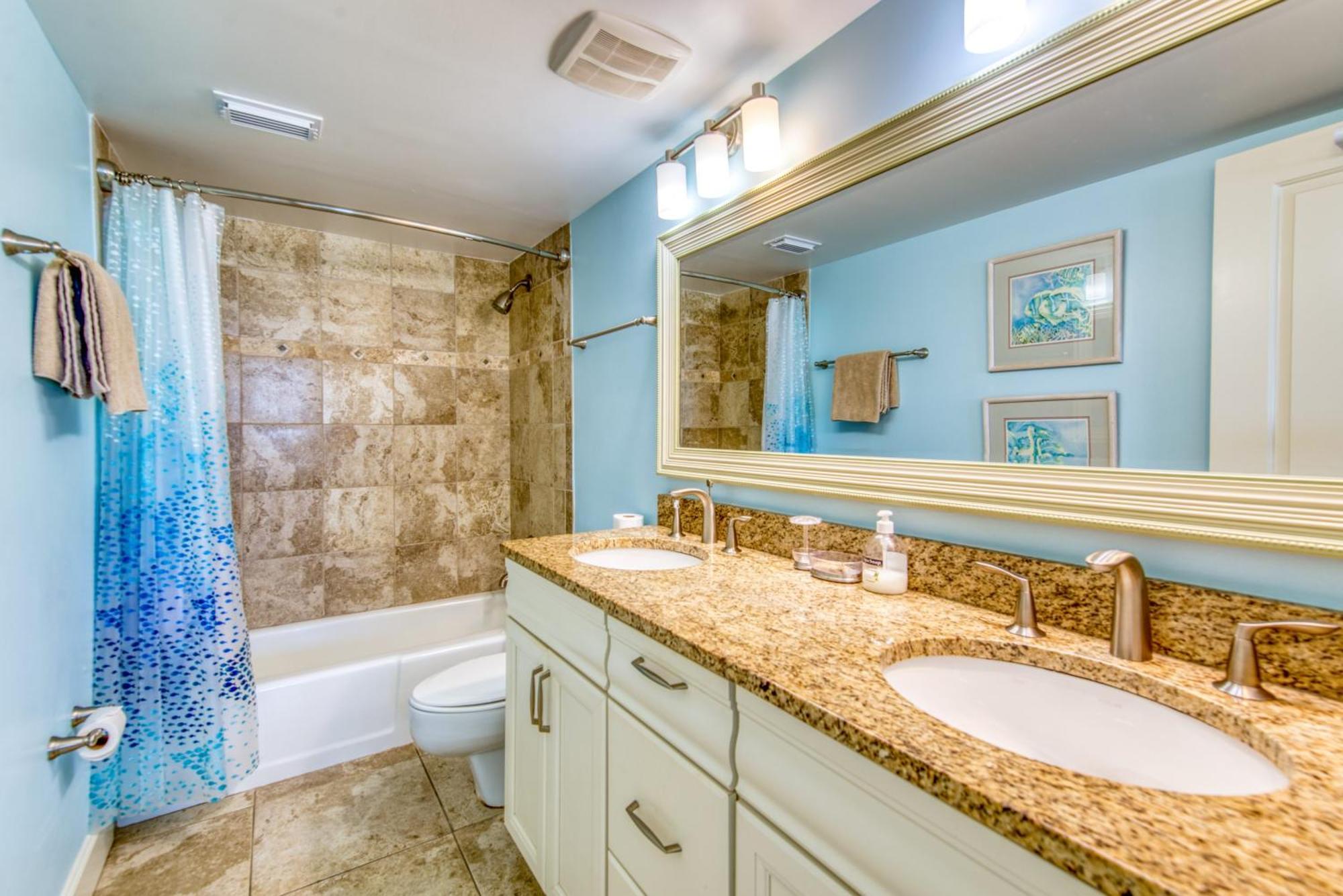 Apartment House C204 - Beachfront With Pool, Wifi, & Service Destin