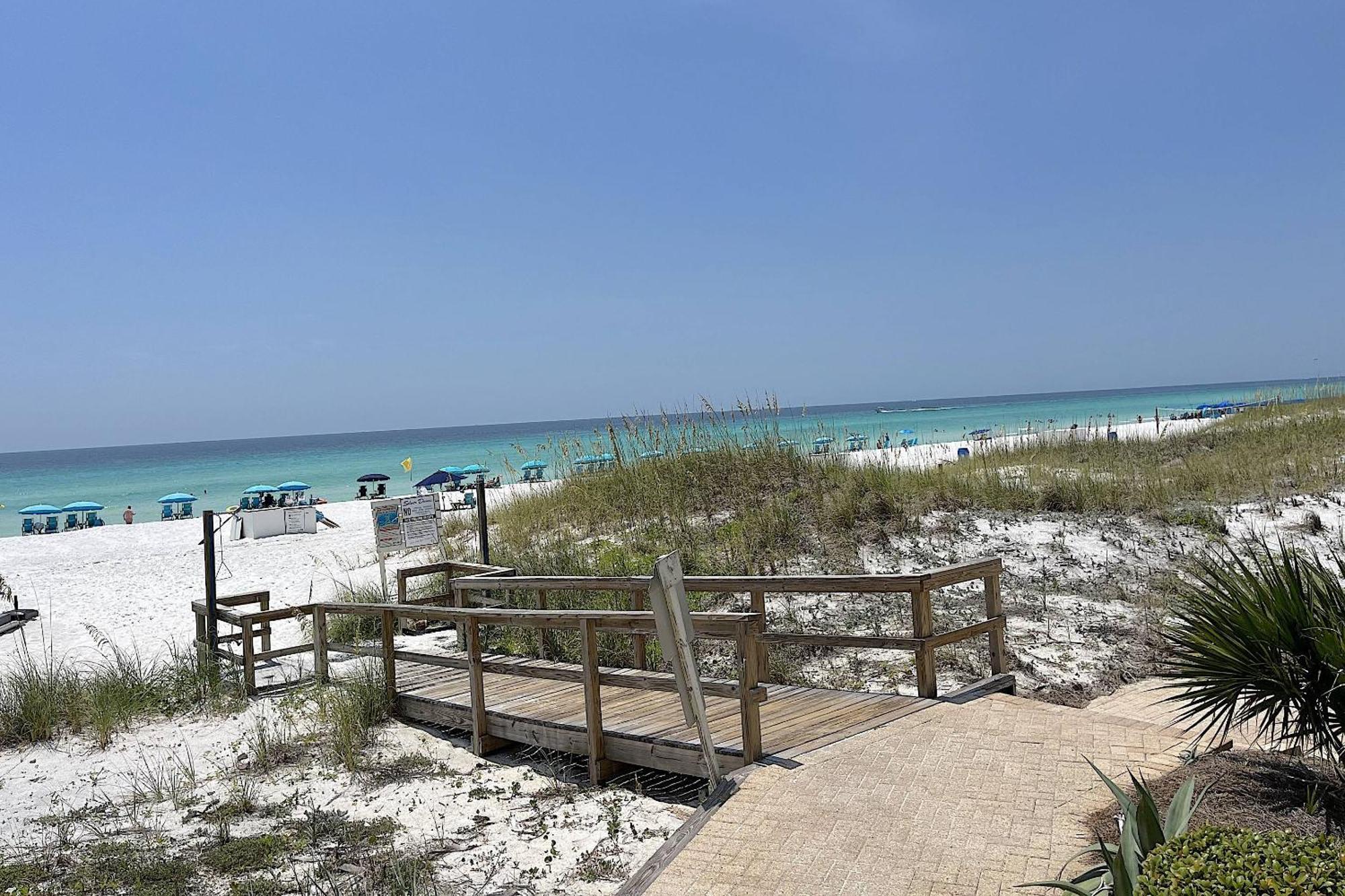 Silver Dunes D204 Surfin On Sunshine * Destin