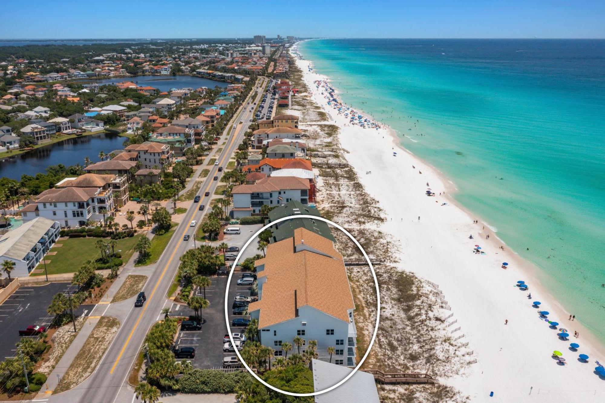 New Listing! Just Renovated! 1br 2ba Condo! Apartment Destin