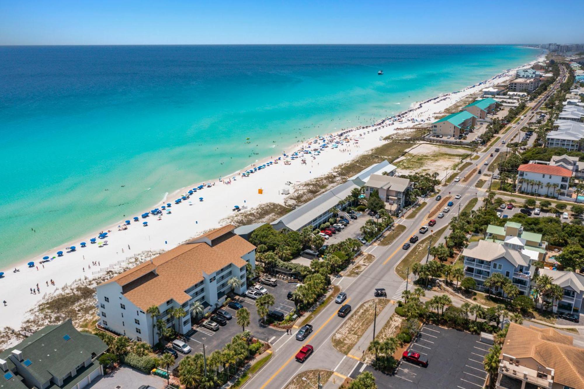 New Listing! Just Renovated! 1br 2ba Condo! Apartment