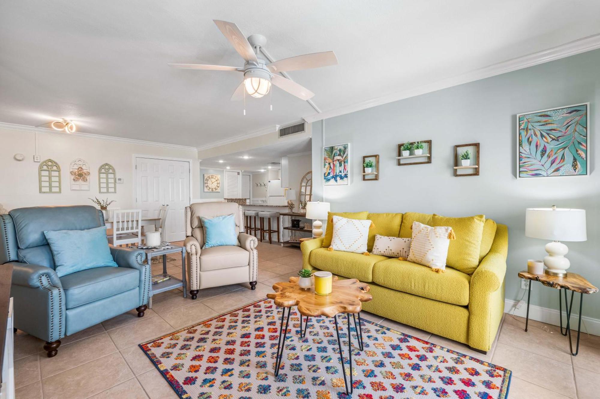 Surf And Racquet Unit 410 * Destin