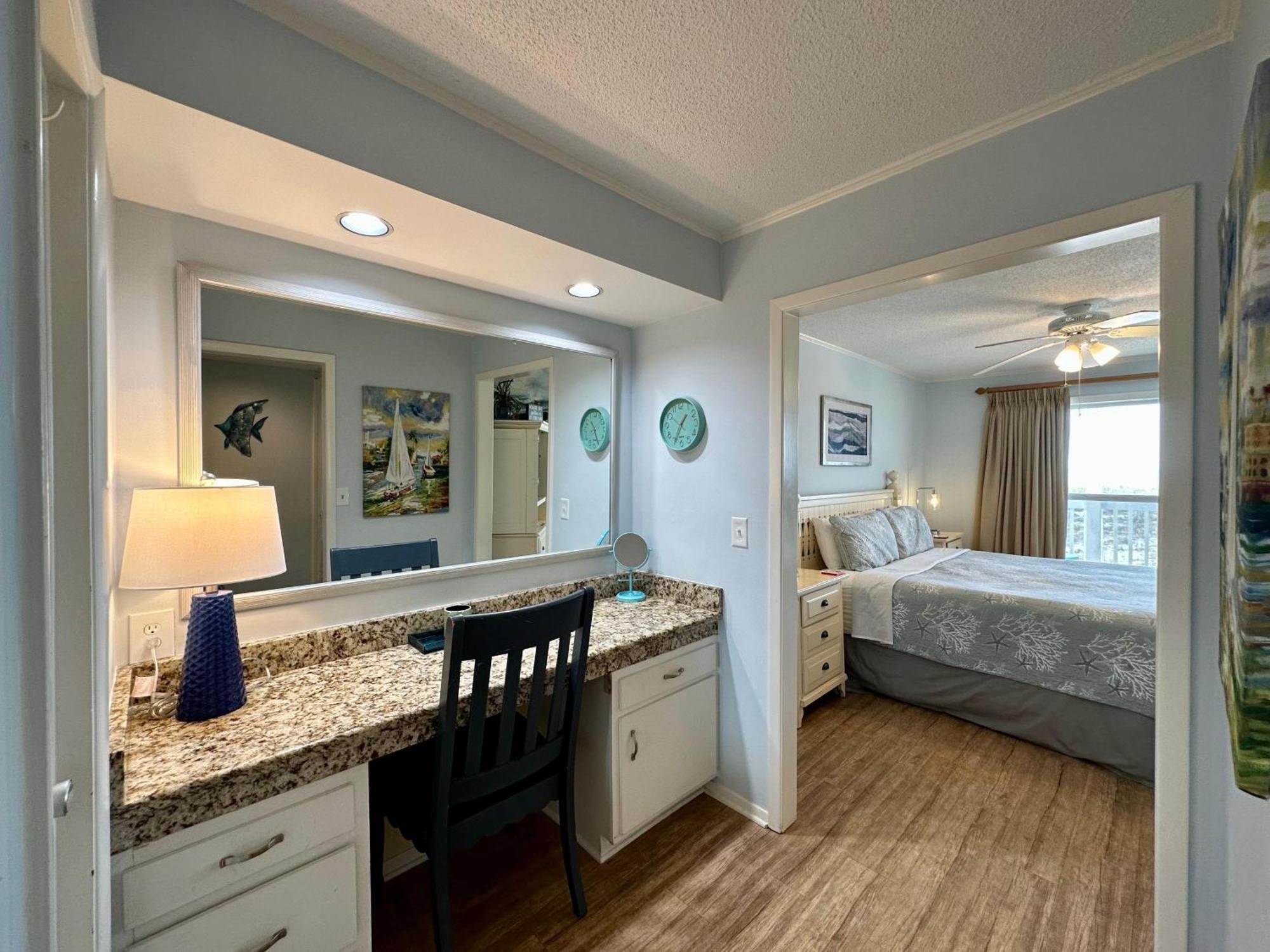Sandpiper Cove 1134 * Destin