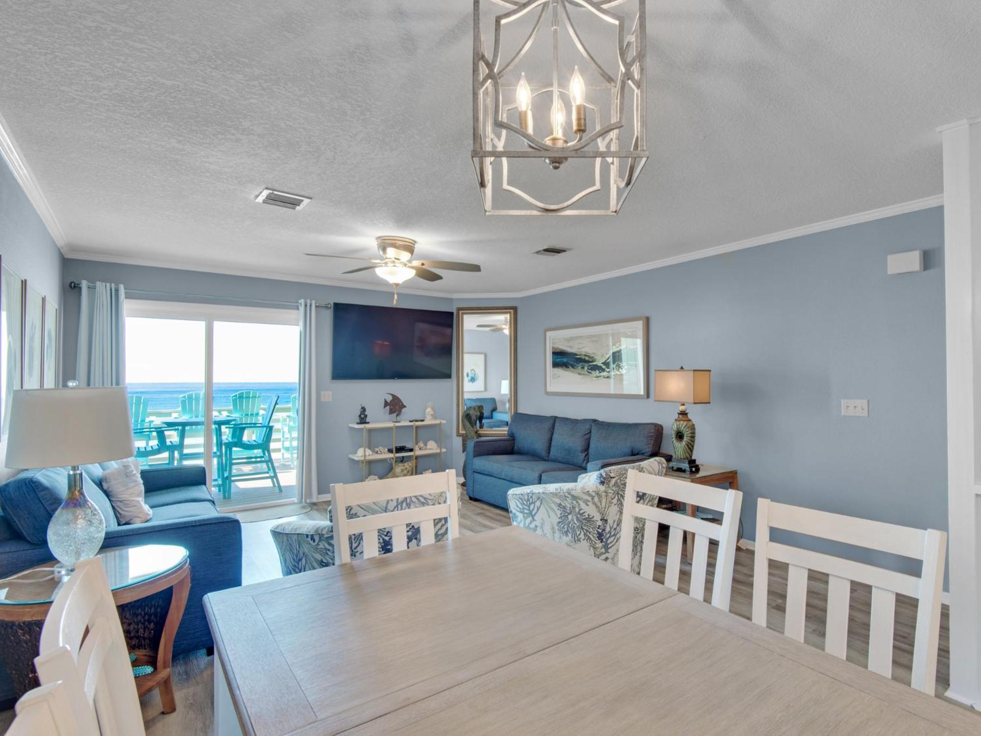 Seamist Townhomes 6 By Newman-dailey