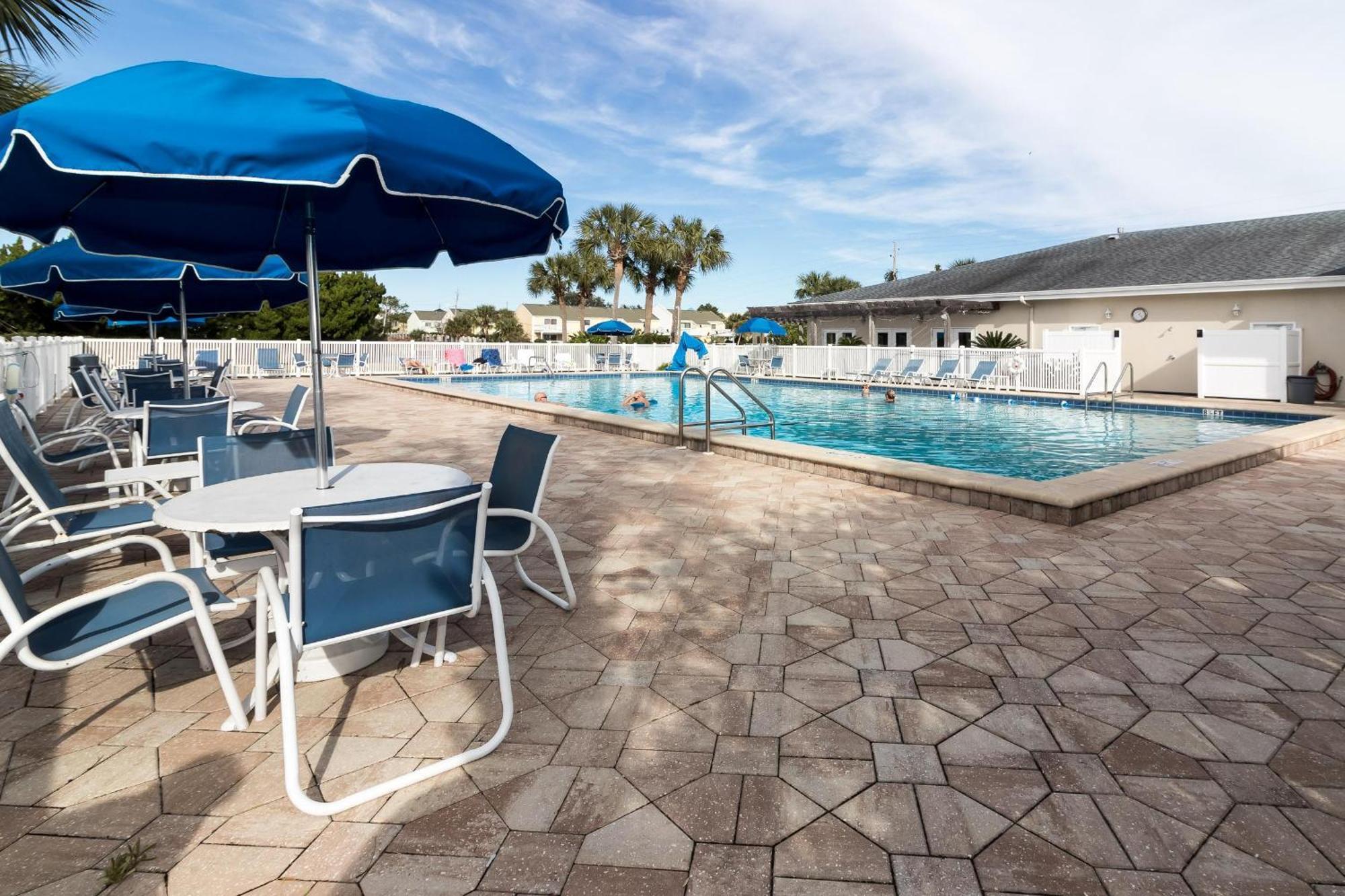 Slt #2043 - Stunning View! Free Service! Apartment *