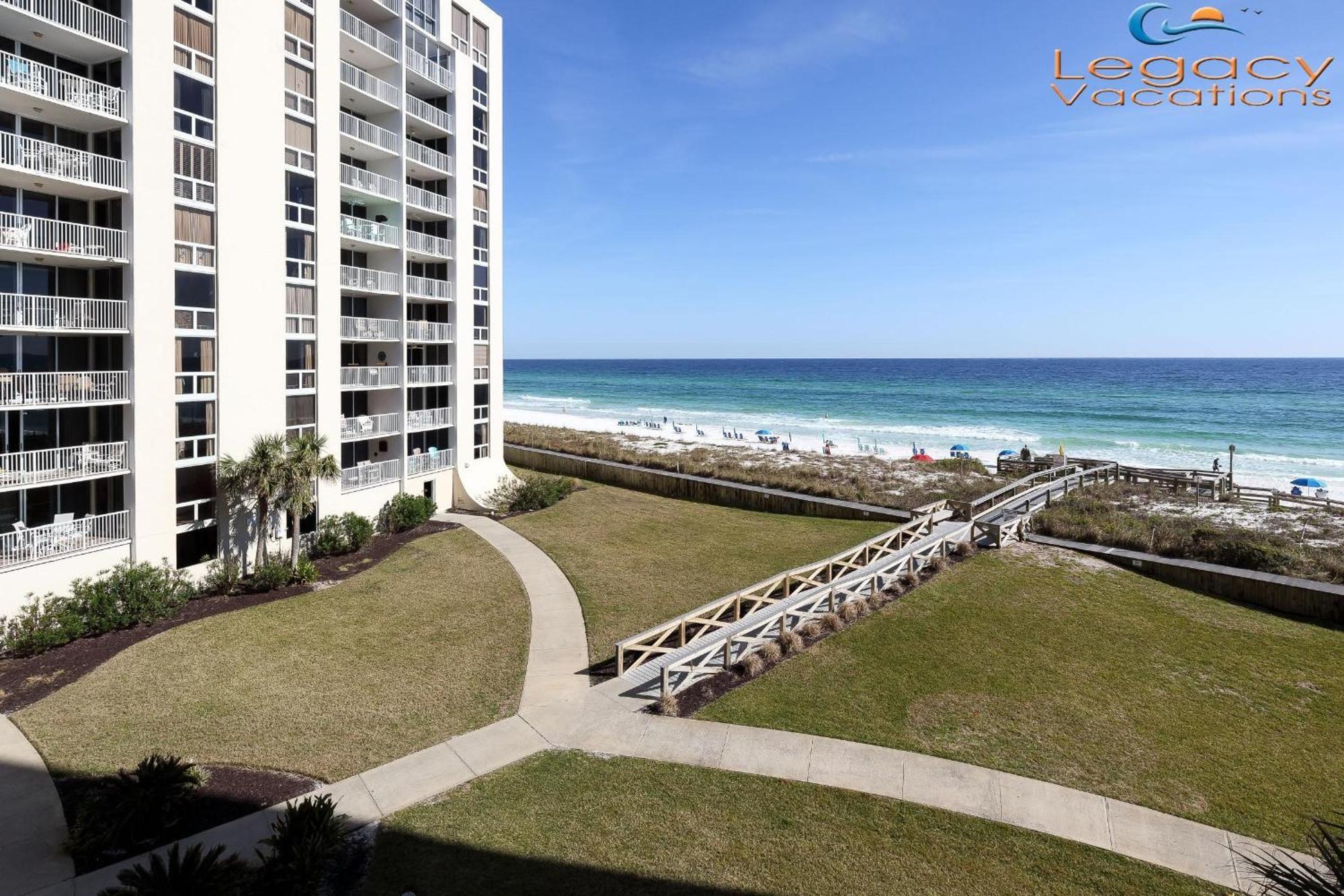 Apartment Slt #2043 - Stunning View! Free Service!