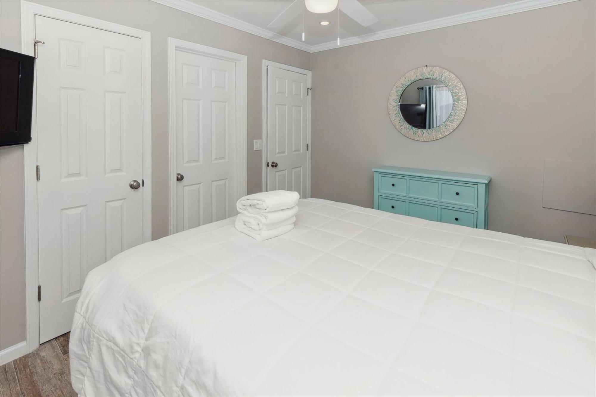 Apartment Sandpiper Cove 2138- By Isle Destin