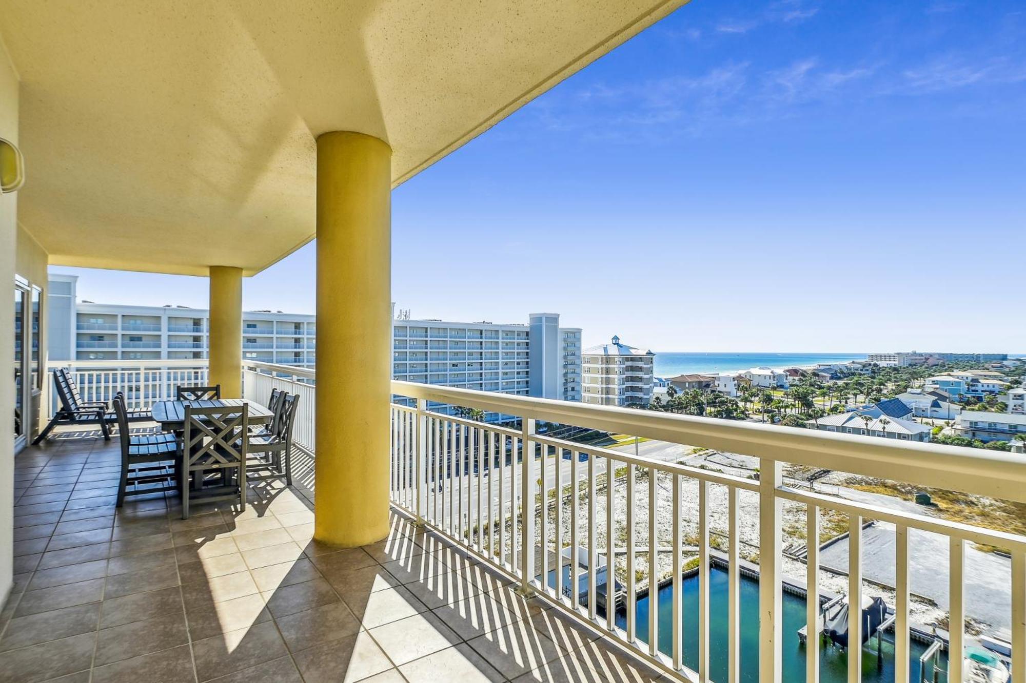 Harbor Landing 601b- By Isle Apartment *