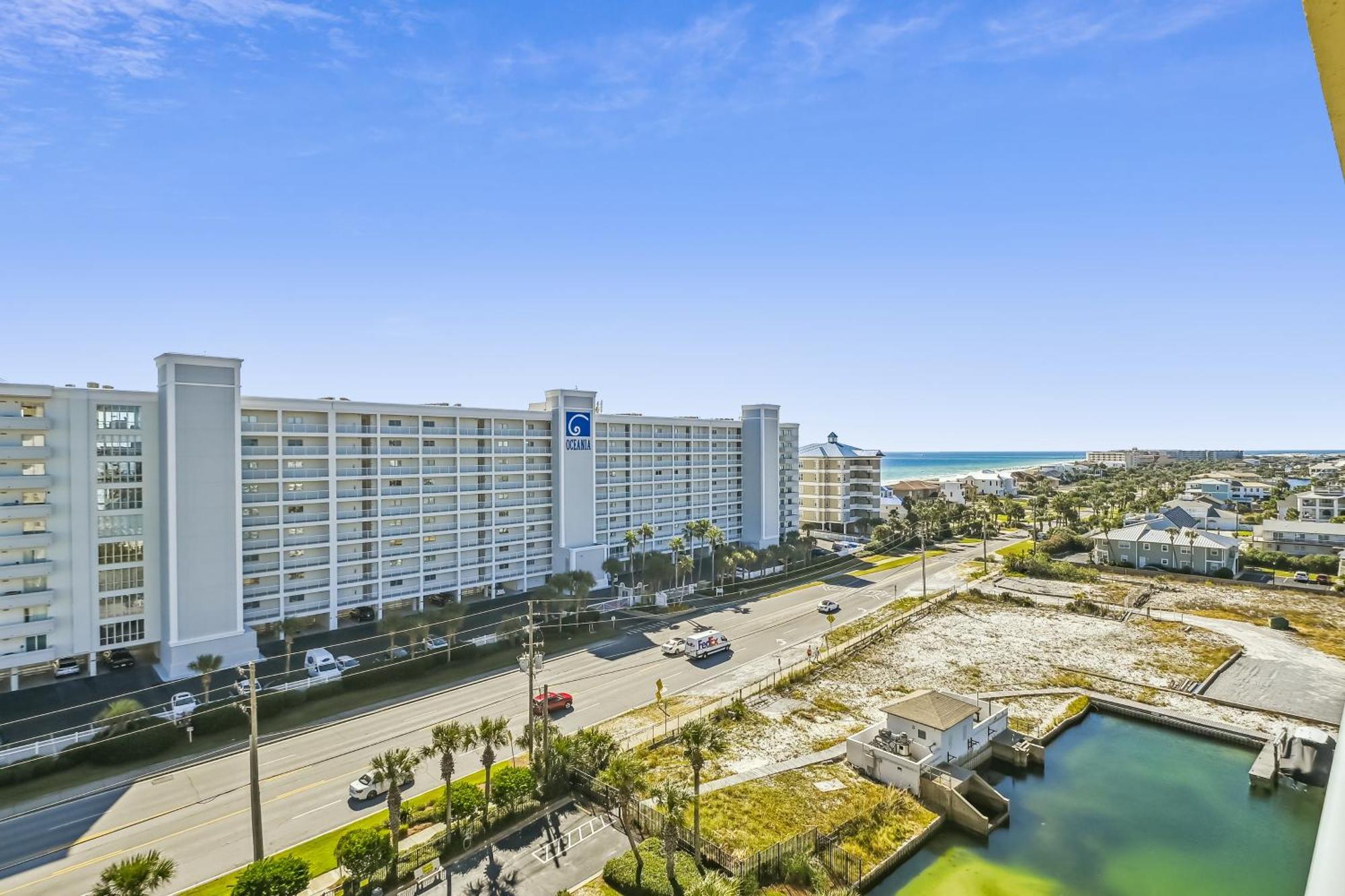 Harbor Landing 601b- By Isle Destin