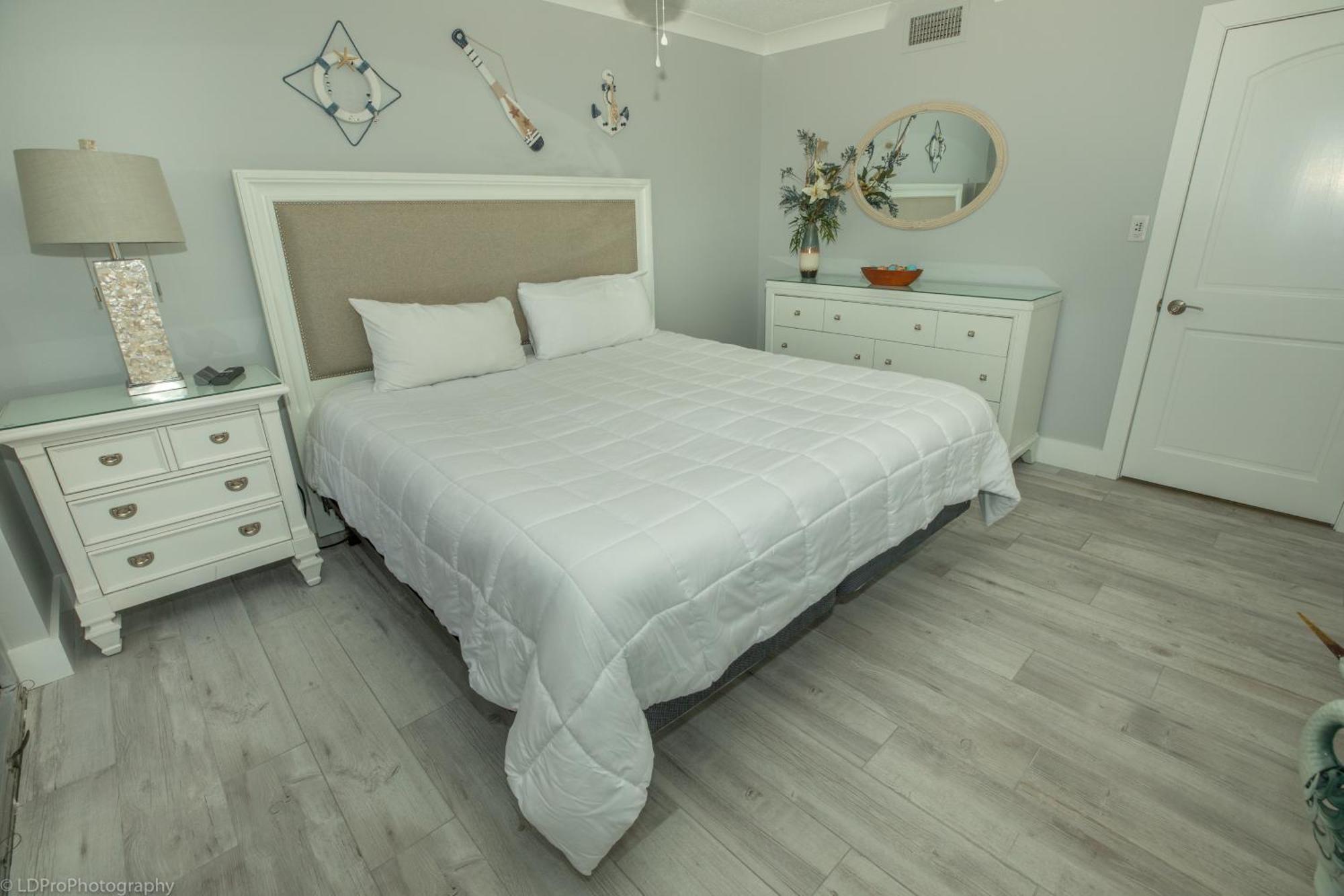 Apartment Shoreline Towers 2106- By Isle Destin