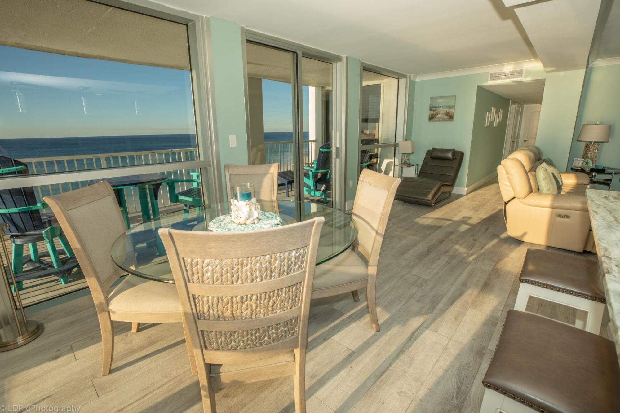 Shoreline Towers 2106- By Isle Apartment Destin