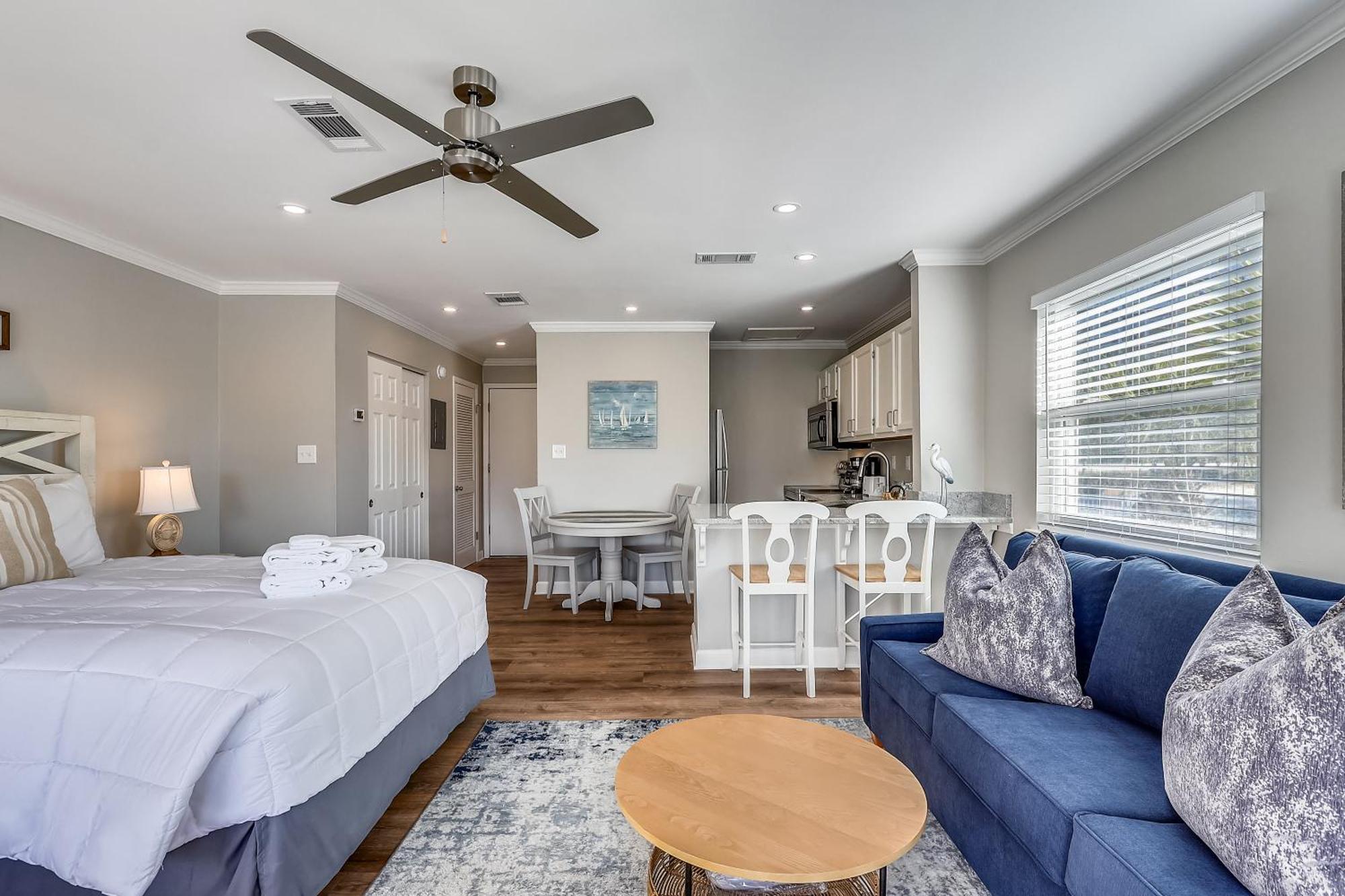 Apartment Sandpiper Cove 8208- By Isle Destin