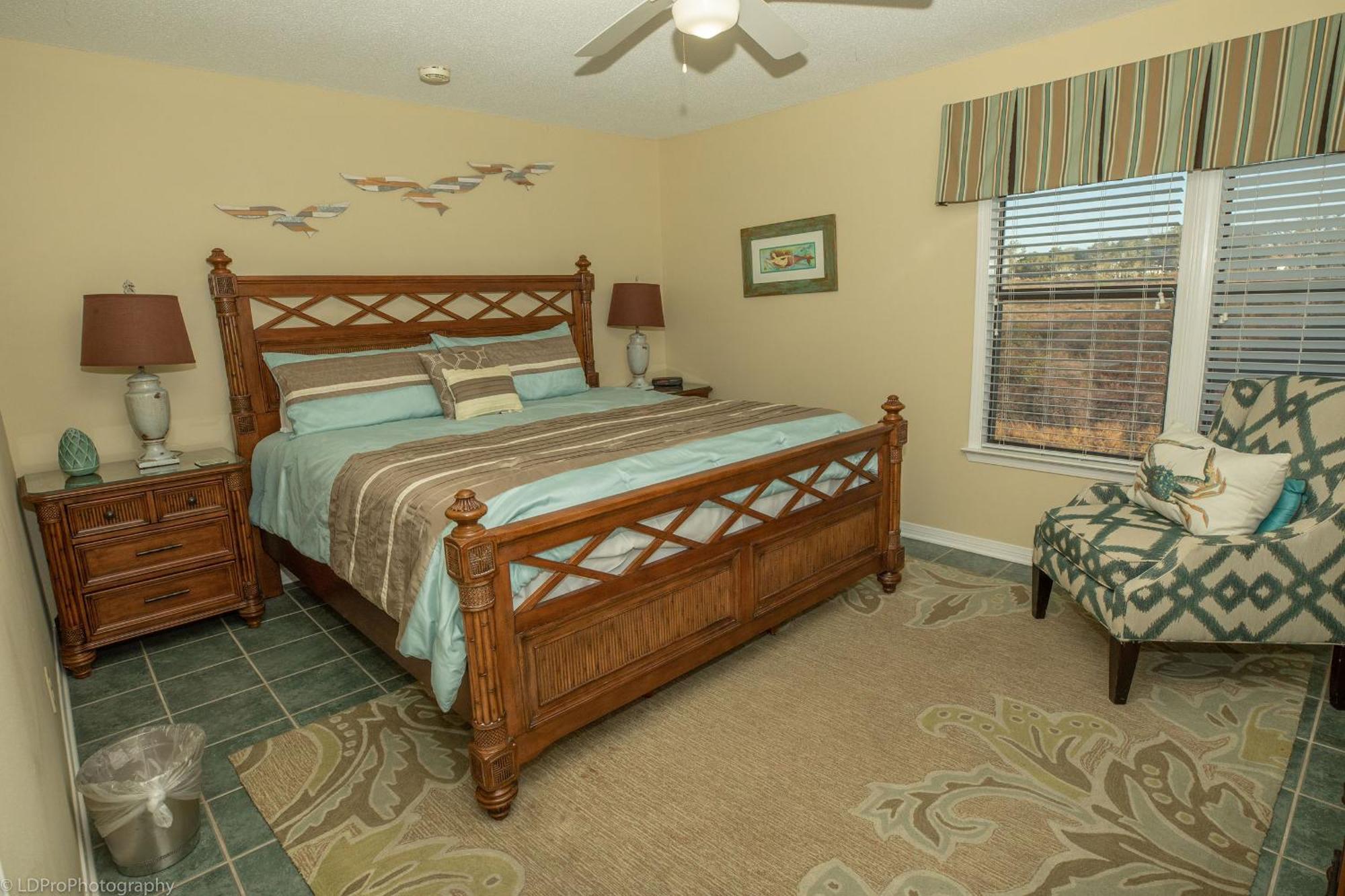 Sandpiper Cove 4216- By Isle Apartment