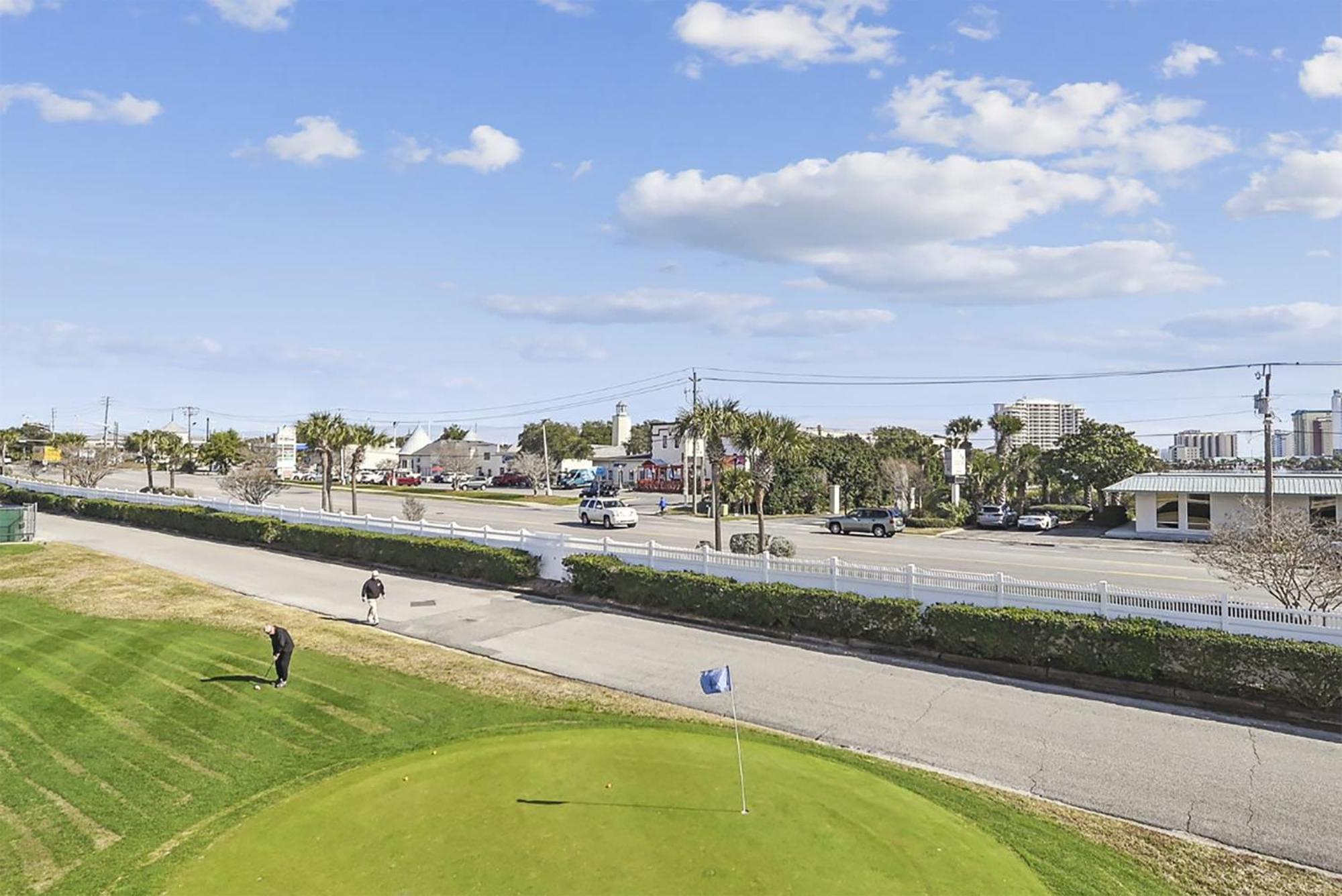 Sandpiper Cove 3202- By Isle Destin