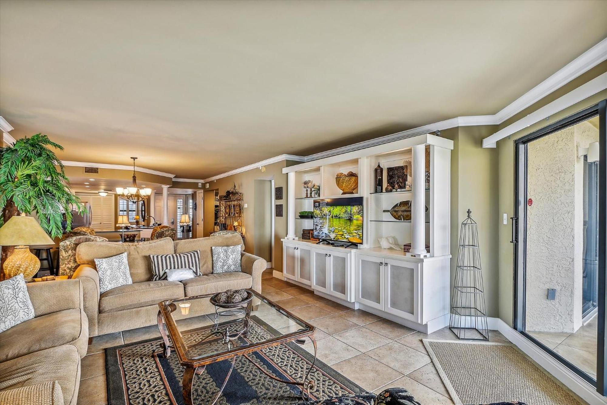 Inlet Reef 312- By Isle Apartment Destin