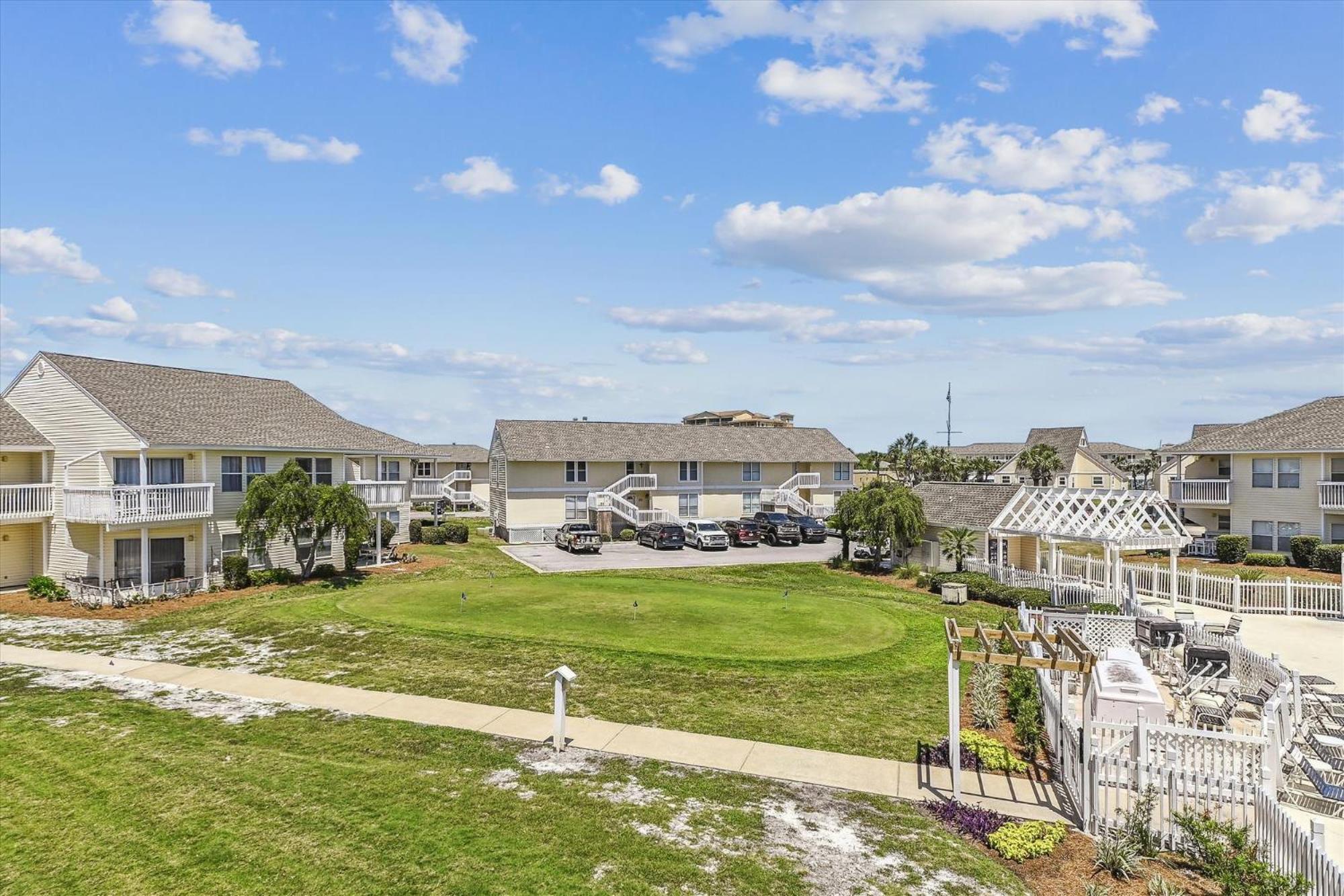 Apartment Sandpiper Cove 9232- By Isle