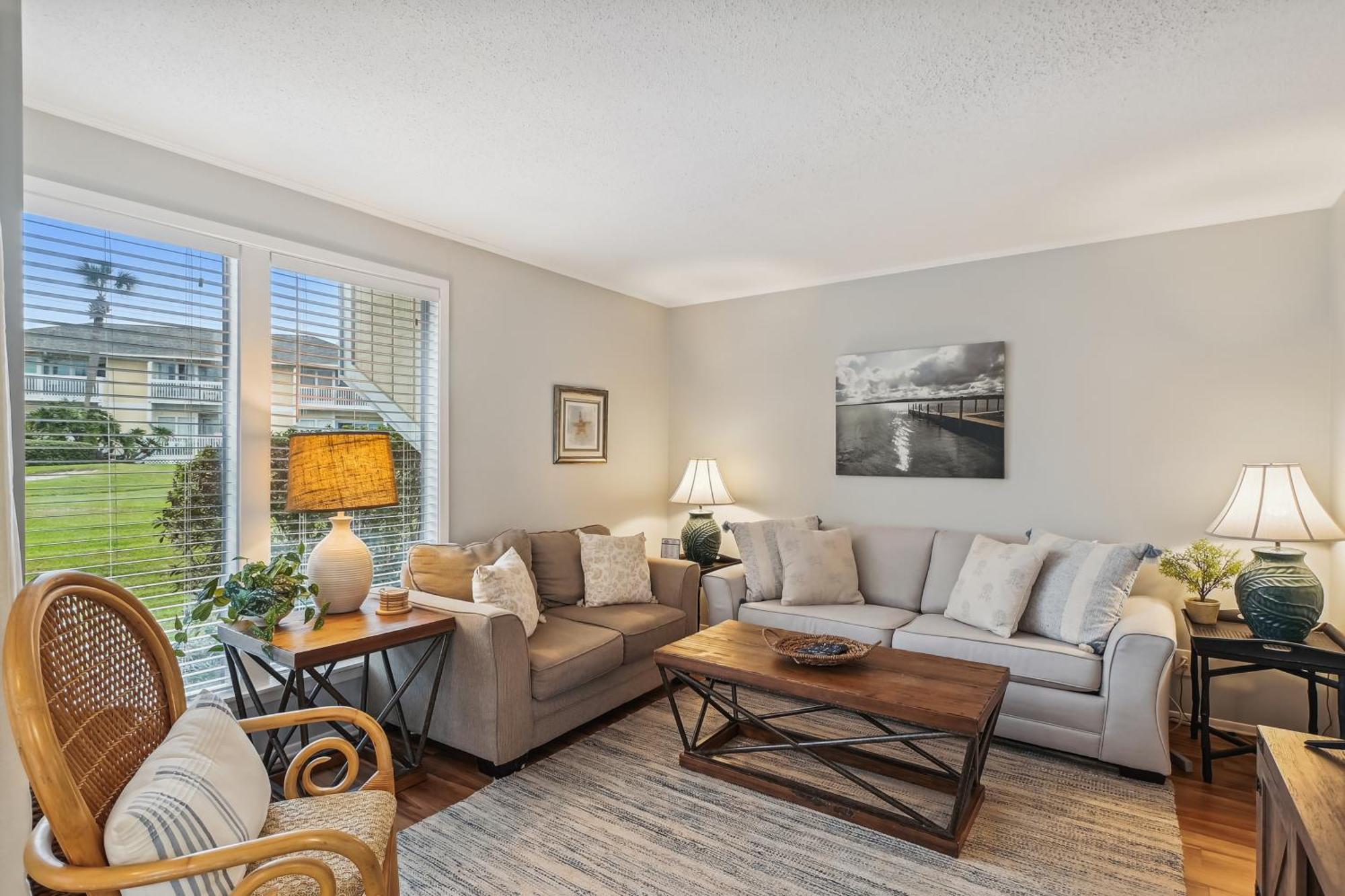 Sandpiper Cove 1034- By Isle Destin
