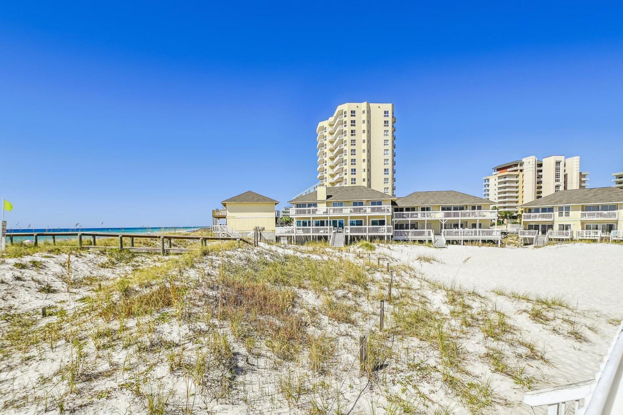 Apartment Sandpiper Cove 1129- By Isle