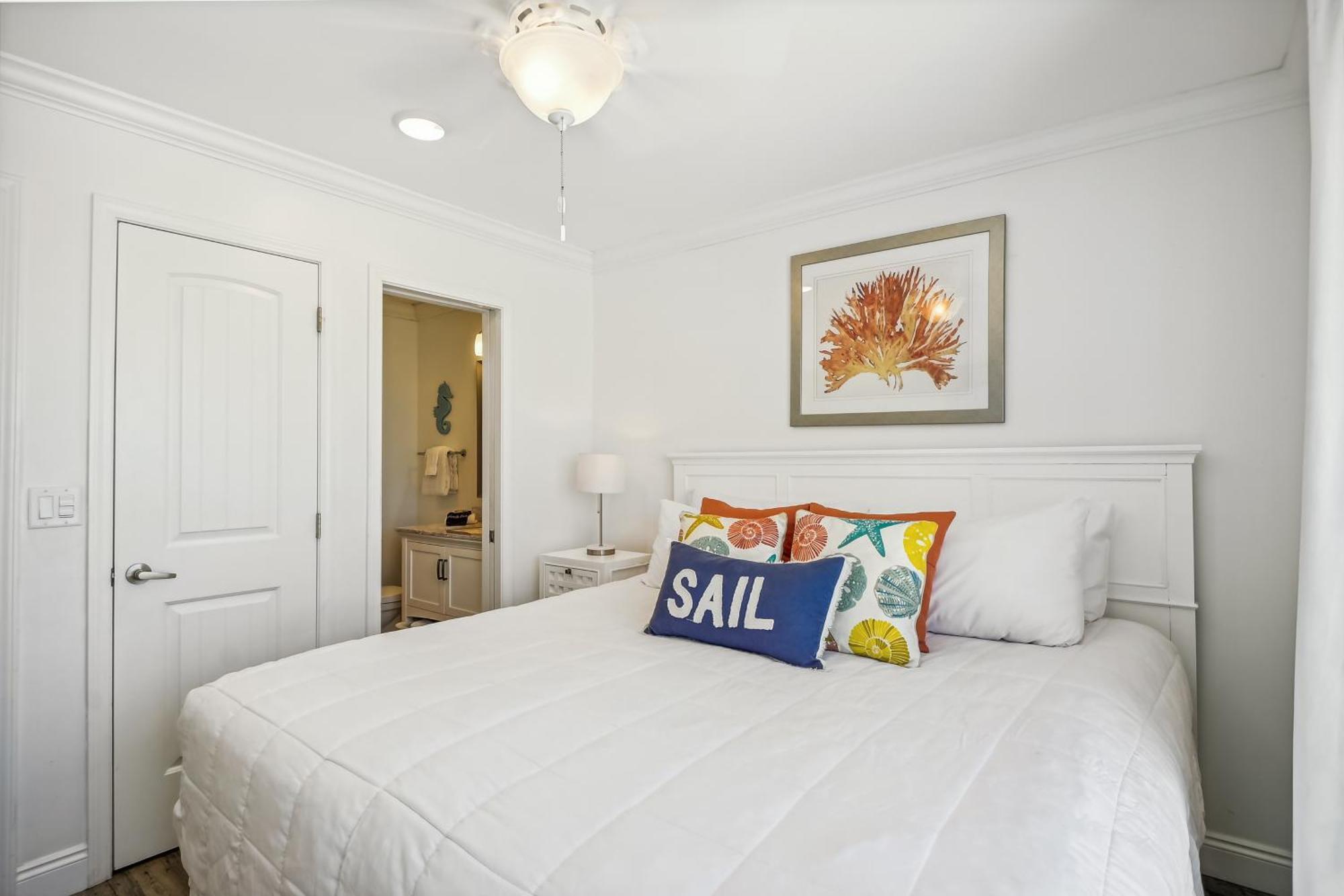 Sandpiper Cove 1129- By Isle Apartment *