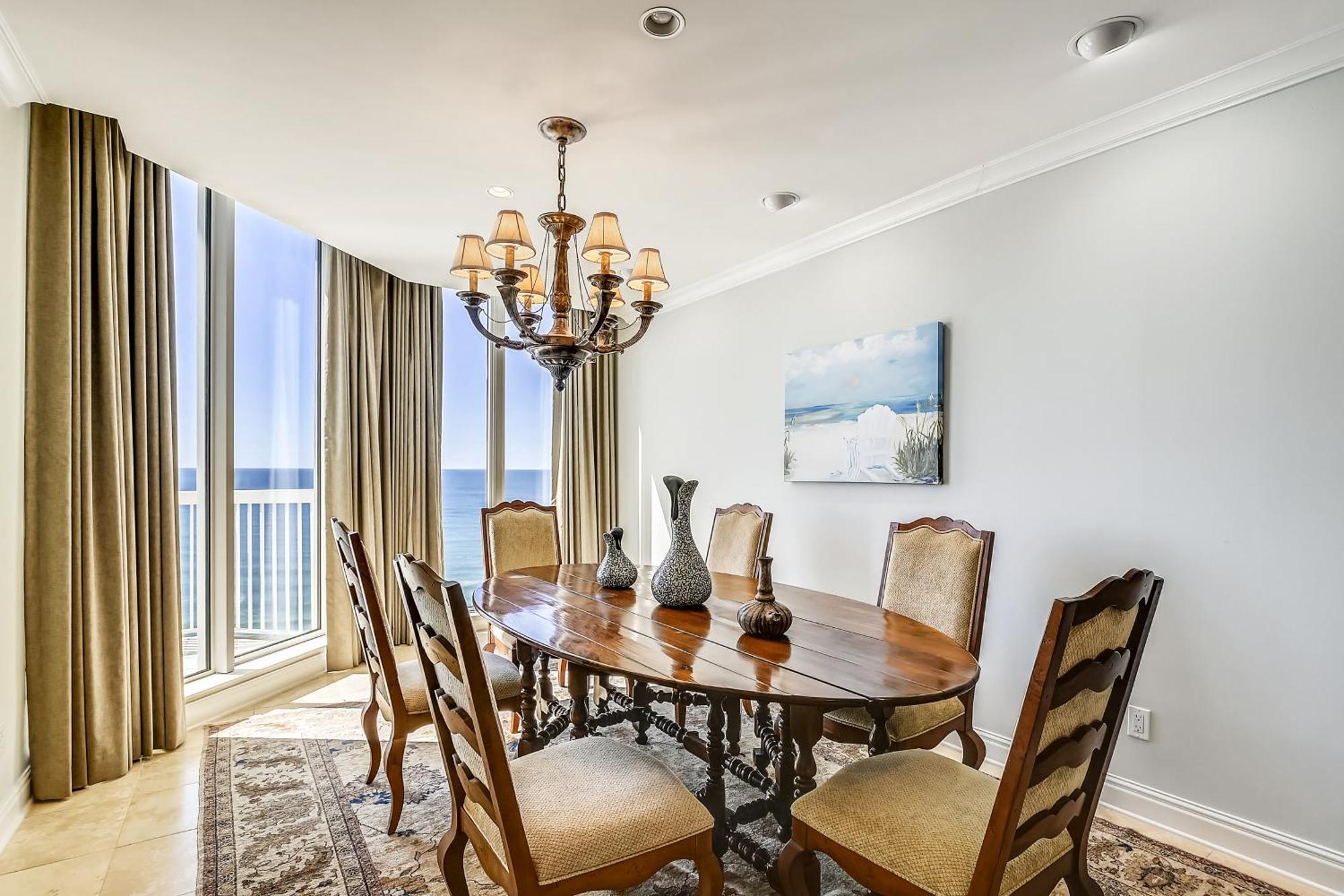Silver 1905e- By Isle Apartment *