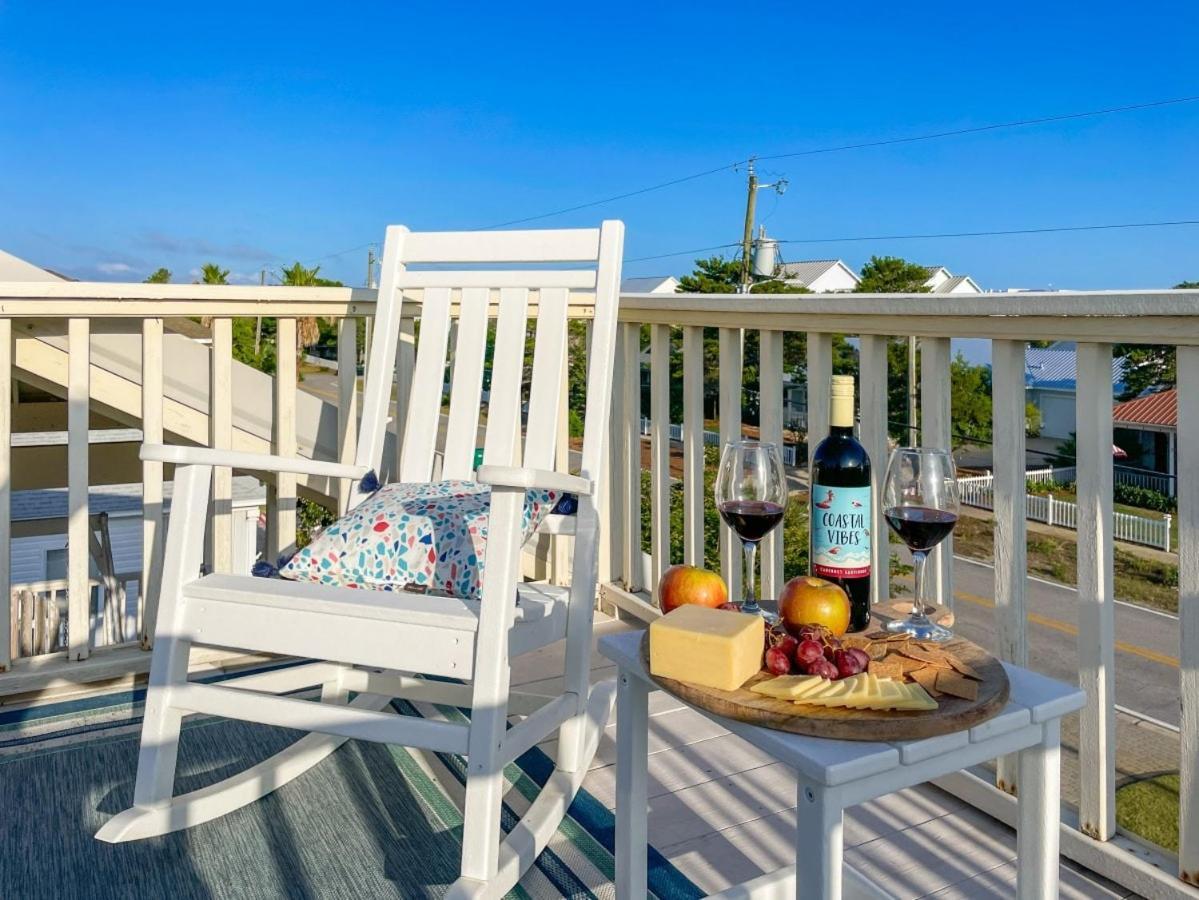 Holiday home Seas The Moment Pool & Hot Tub Golf Cart Deals Destin