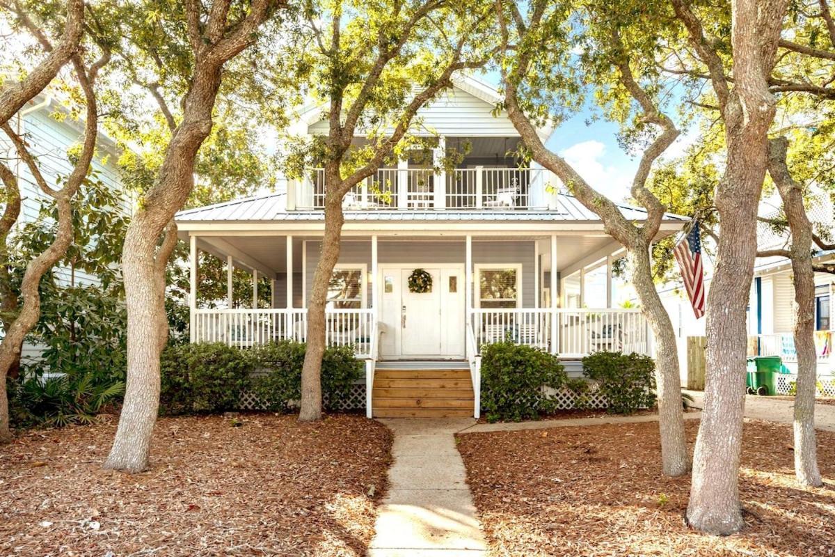 Sunfish Summer Gated Private Pool * Destin