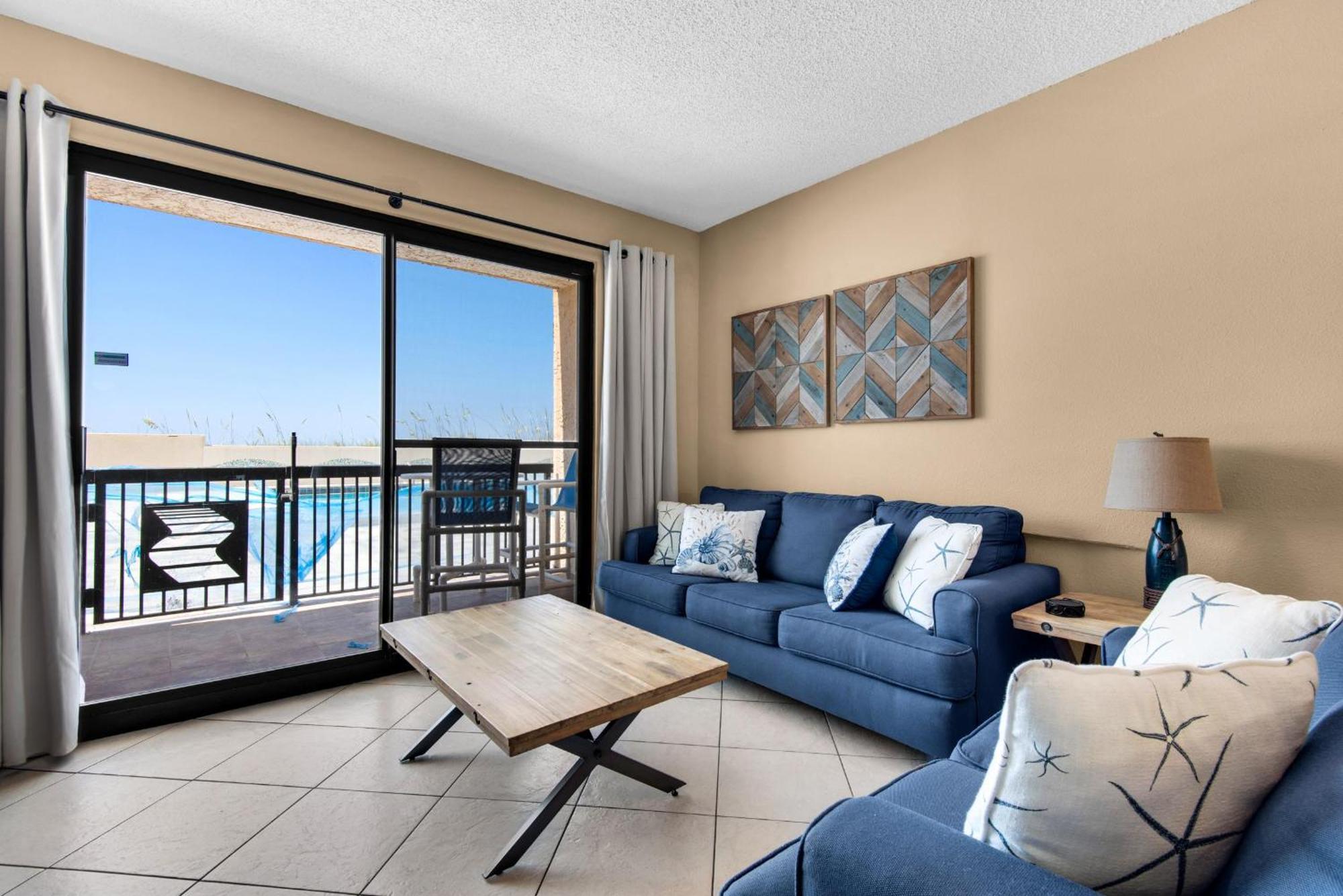 Sundestin 102 Holiday home