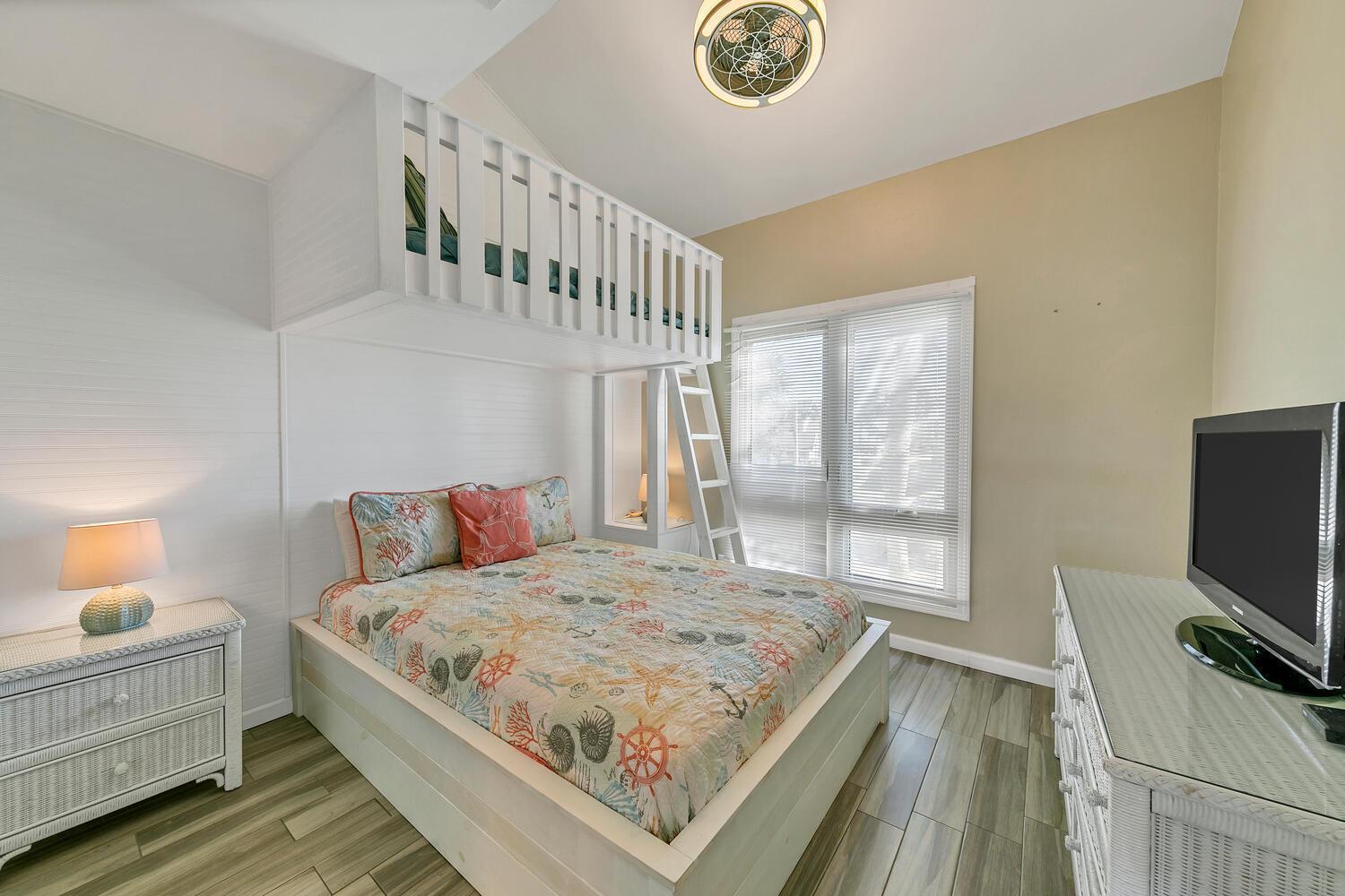 Holiday home Lakefront 226