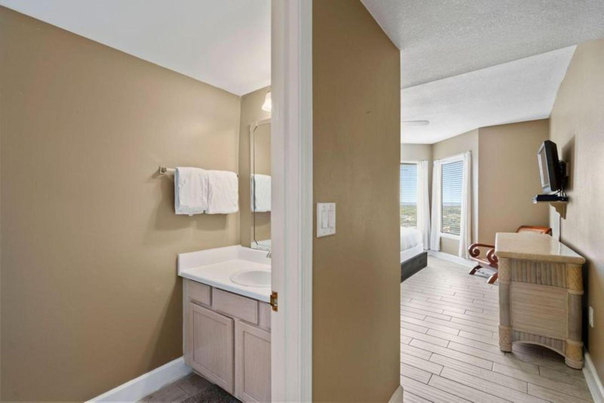 Jade East Towers 1850 Holiday home Destin