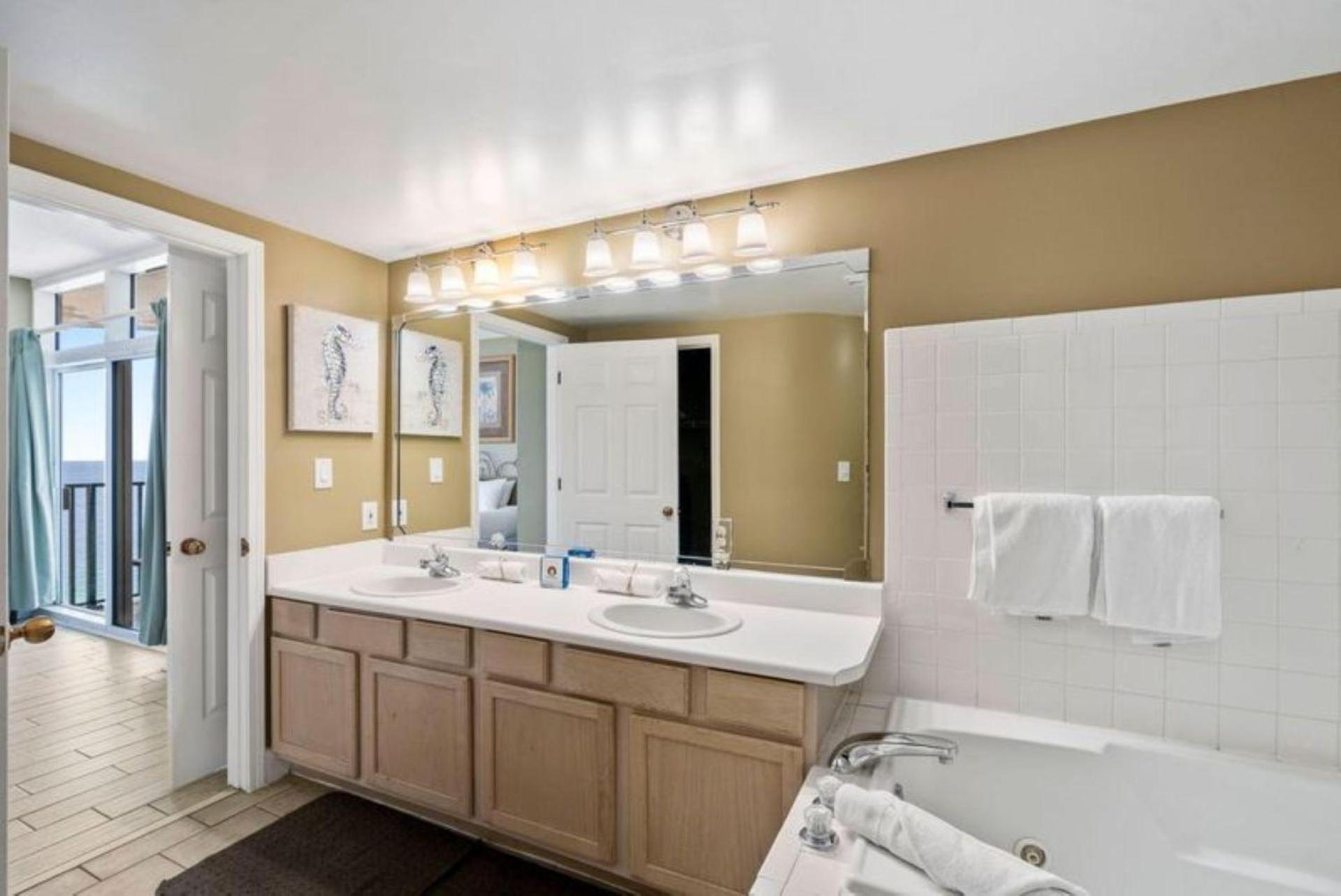 Jade East Towers 1850 Holiday home Destin