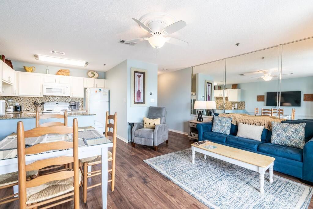 Apartment Gulf View, Easy Access, Heated Pool, Hot Tub Destin