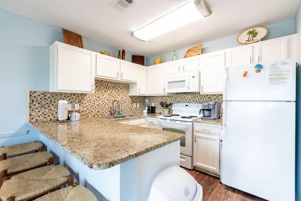 Gulf View, Easy Access, Heated Pool, Hot Tub Destin