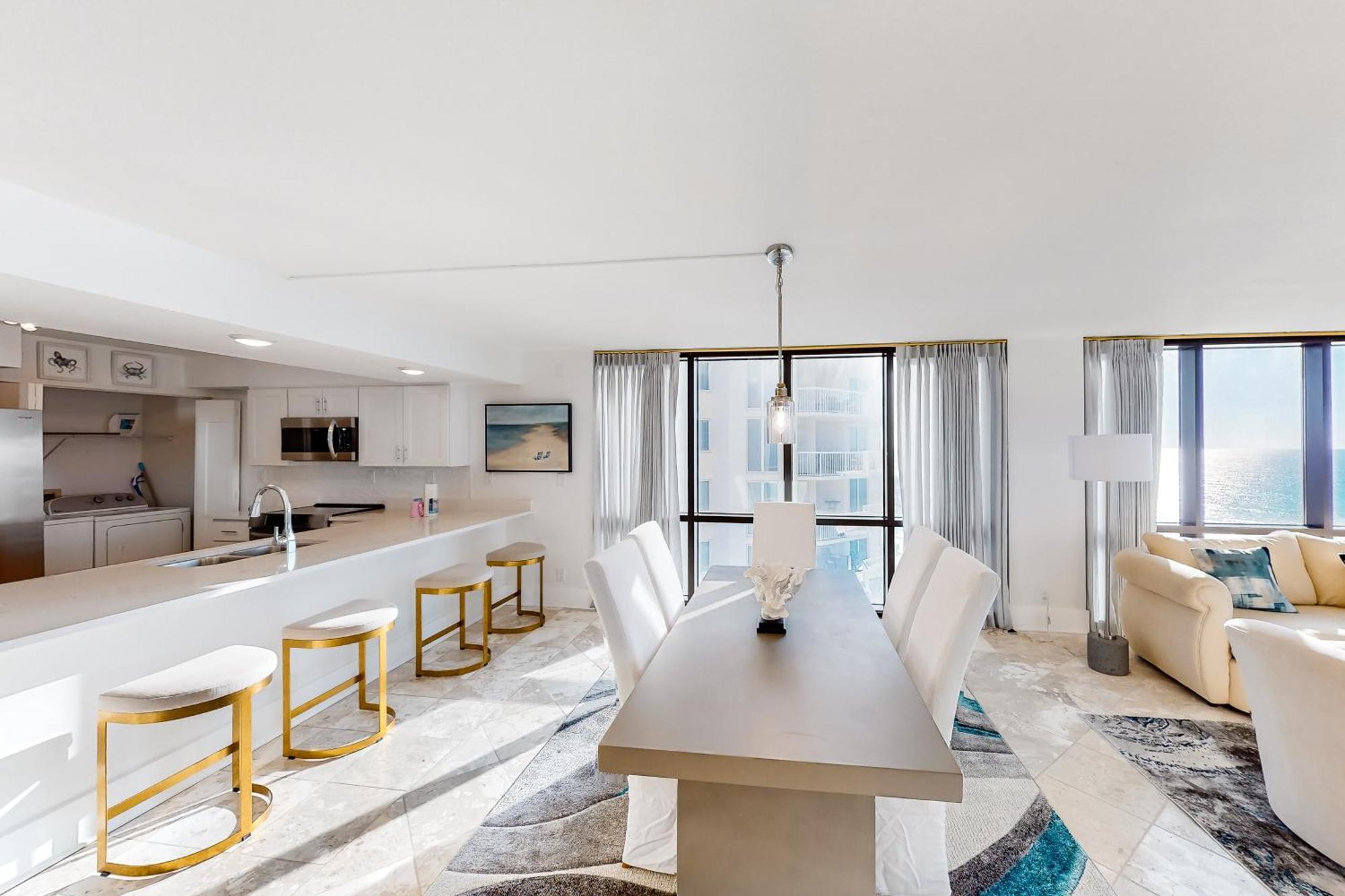Emerald Towers Ii Apartment *