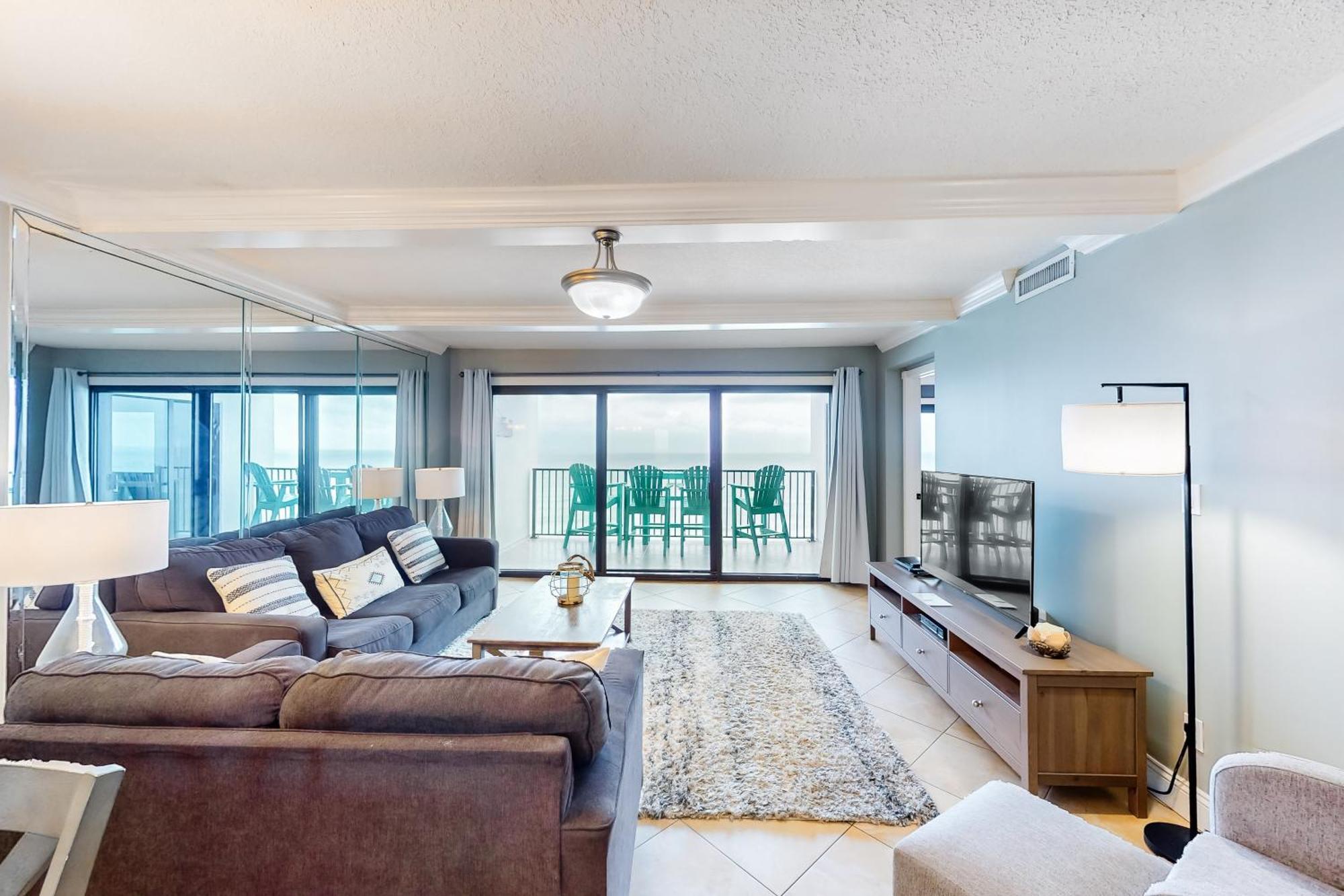 Apartment Emerald Towers Ii