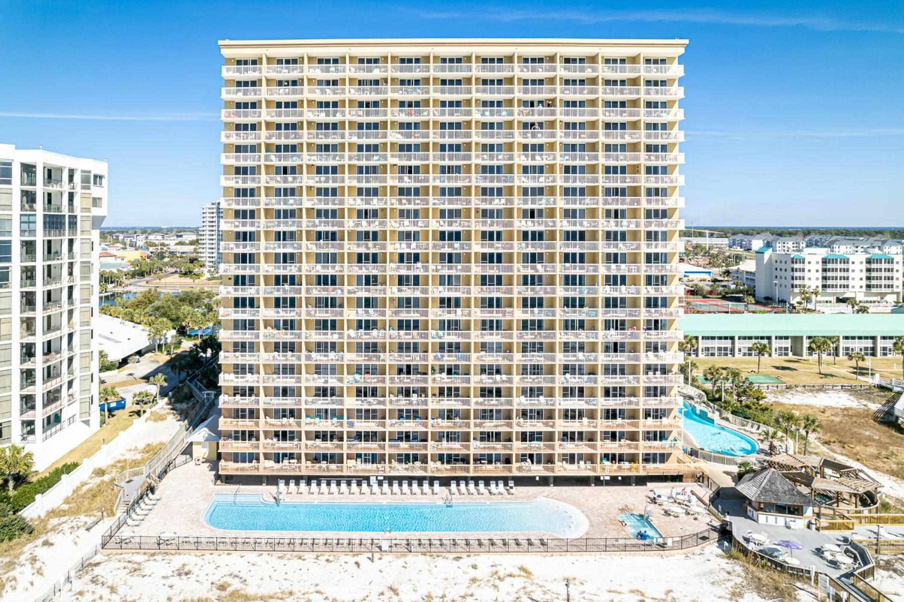 Apartment House 601d-by Isle Destin
