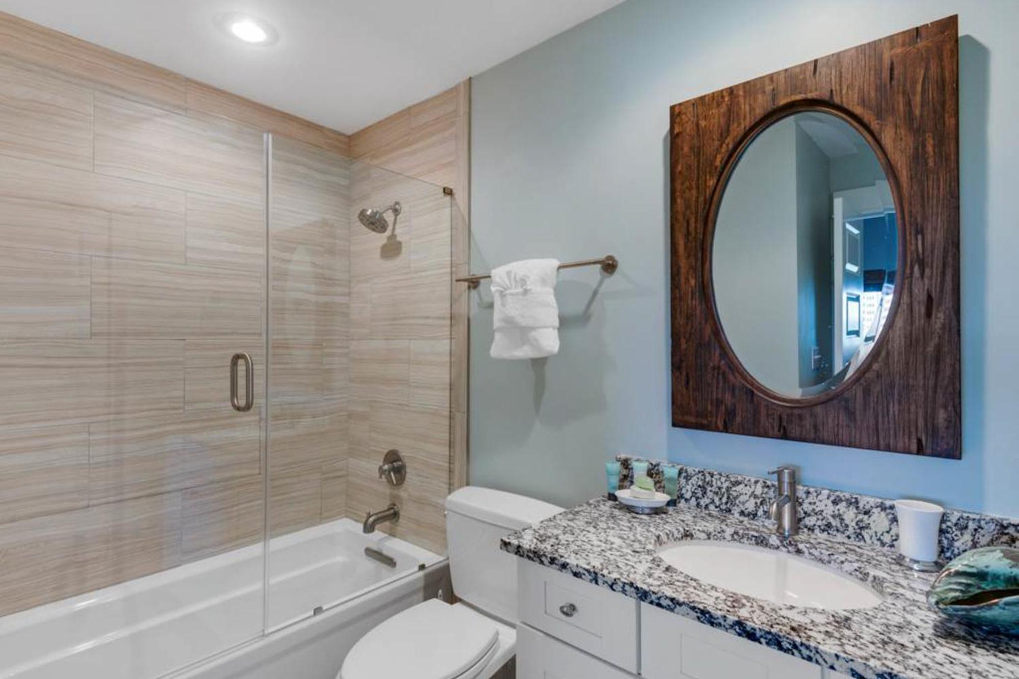 Tops'l Manor 612 Apartment Destin