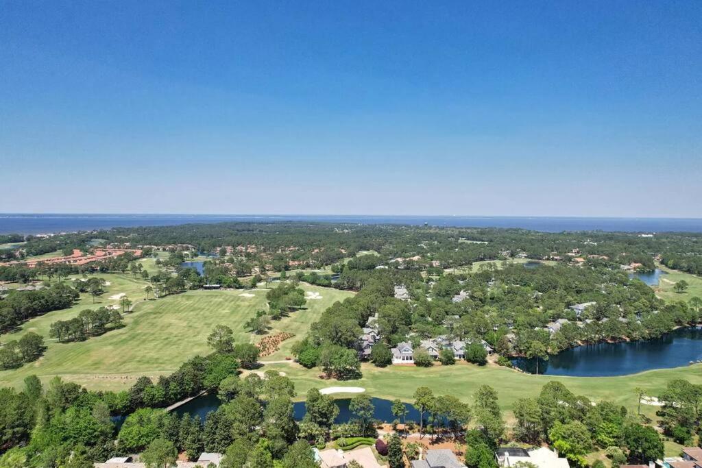 New Baytowne Bahia Breeze Pool View Apartment