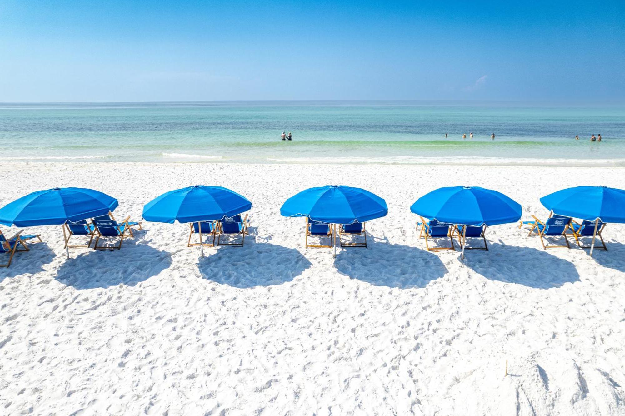 Apartment Shoreline Towers 1052- By Isle *