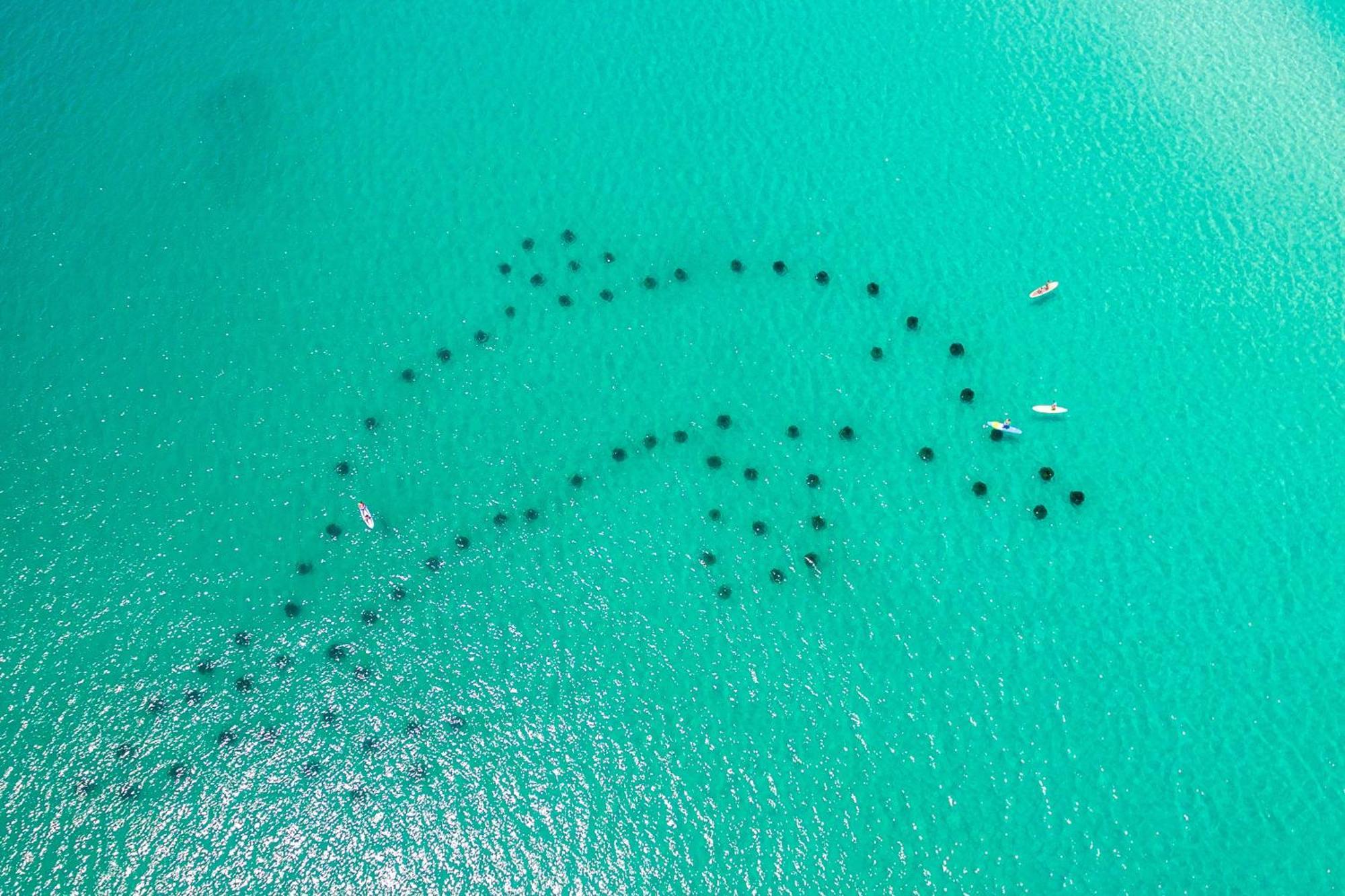 On The Gulf 406-by Isle *