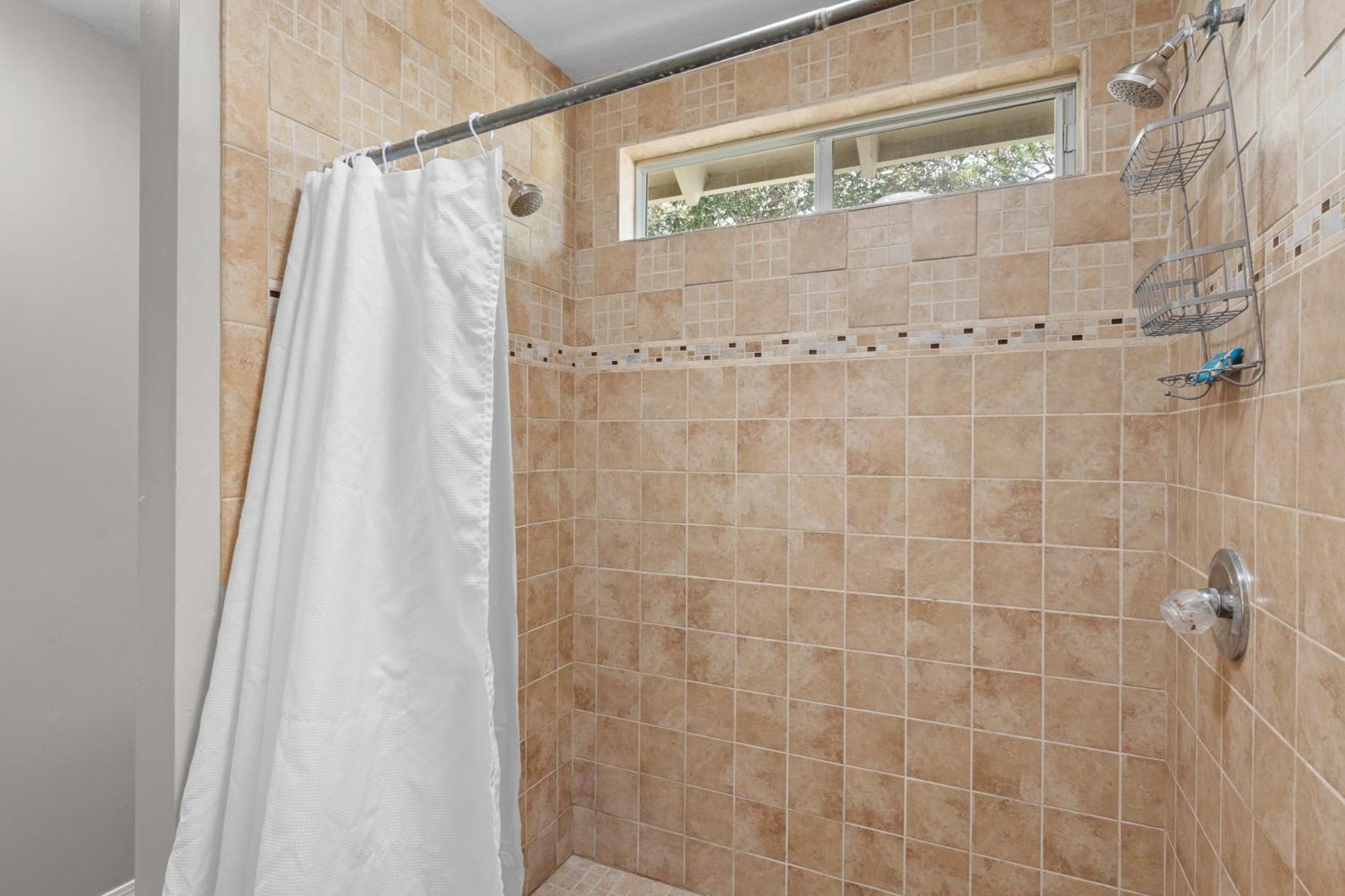 Walking On Sunshine By Newman-dailey Holiday home *