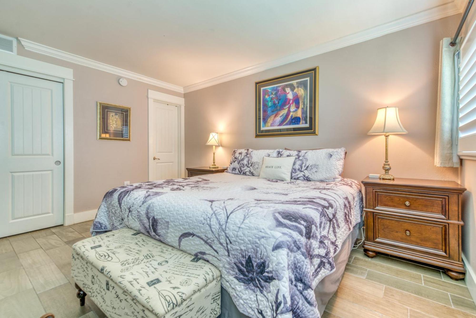 House B101 - Beachfront With Pool, Wifi, & Service Destin