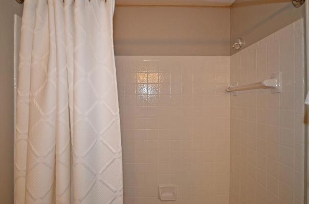 4-10 Shoreline Towers- Free Setup Holiday home Destin