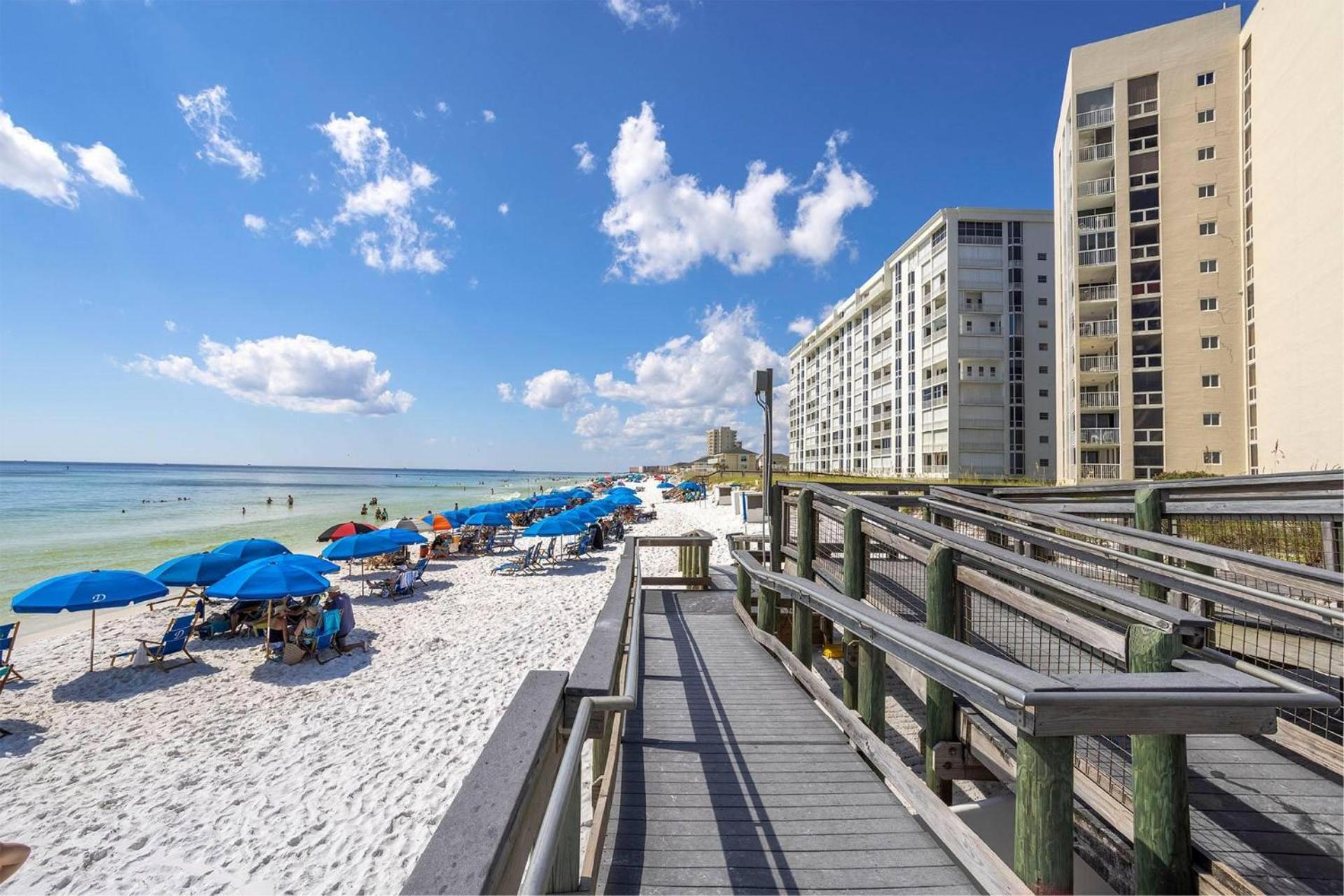 Holiday home 2123 Shoreline Towers 2-bdrm Penthouse Free Setup Destin
