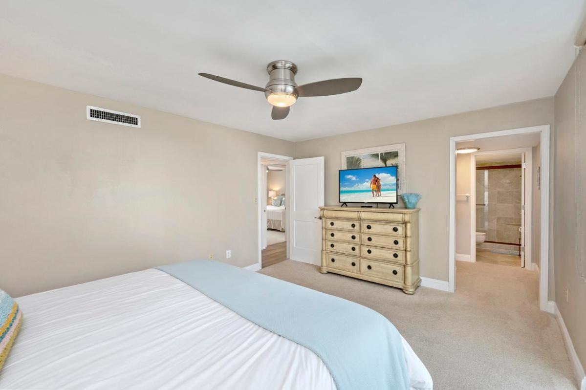 2071 Shoreline Towers Beachfront Free Setup Holiday home *